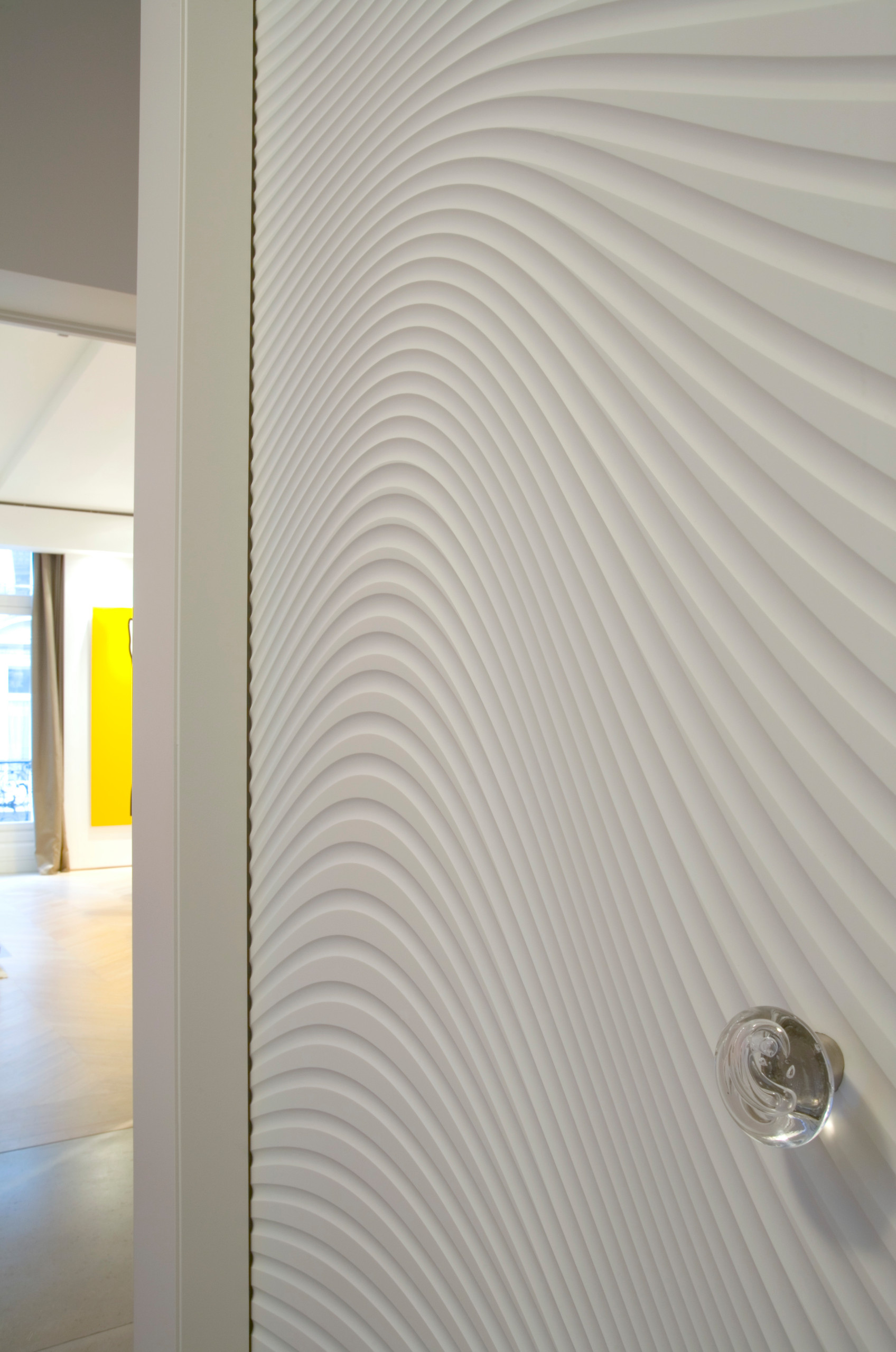 Houzz Франция: Свобода творчества в квартире парижского коллекционера