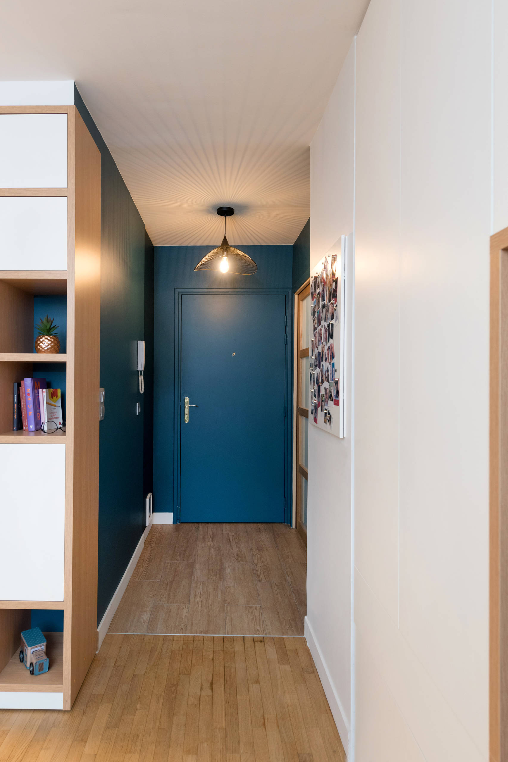 До и после: Французская студия 20 кв.м для девушки и кошки