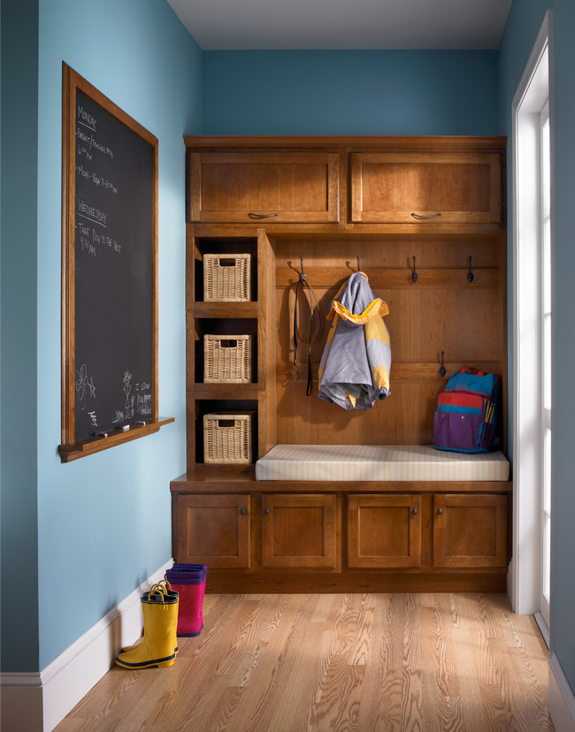 Отмерить и отрезать: Стоит ли делать перепланировку за счет прихожей