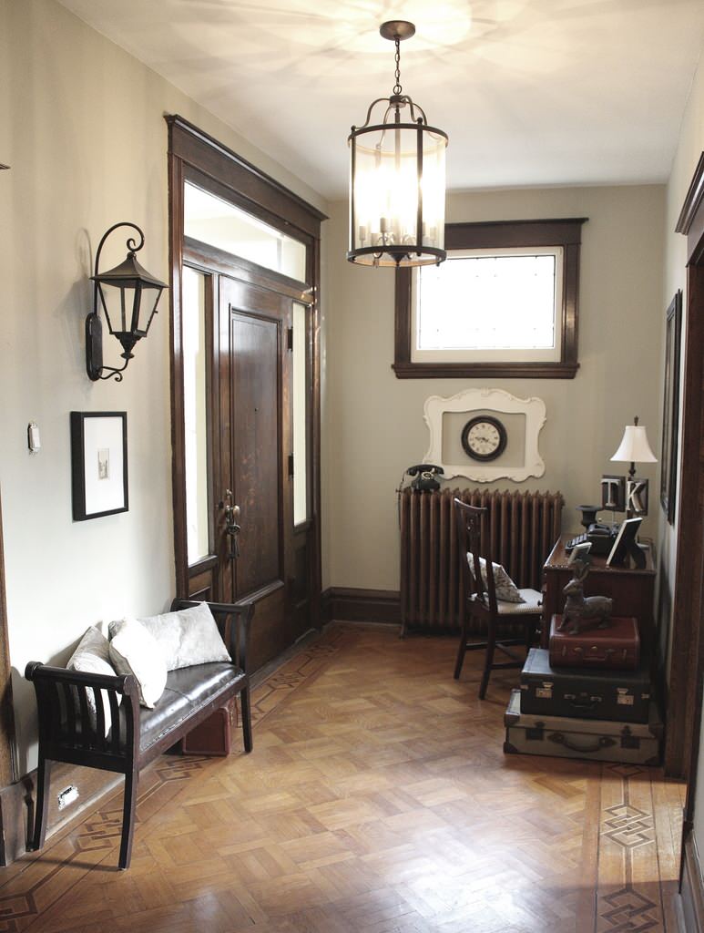 Багажное отделение: Что можно сделать из чемодана своими руками