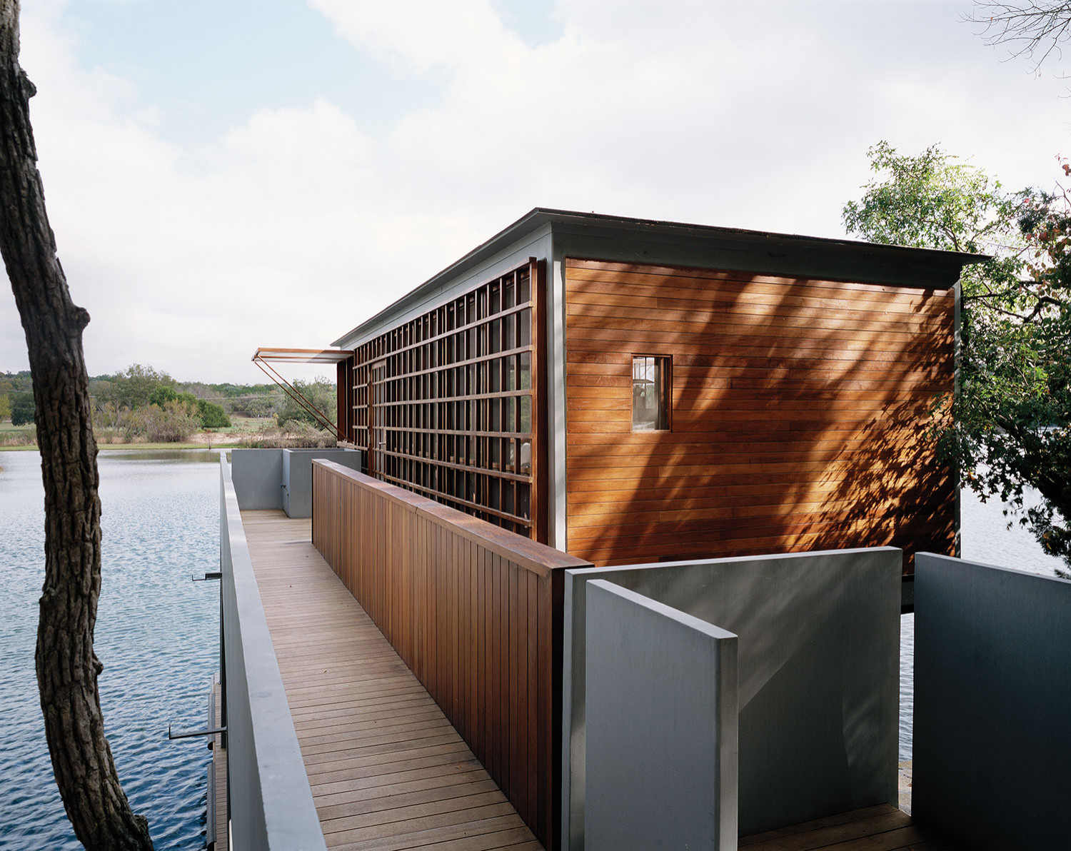 Необычные постройки мира: Четыре дома на краю