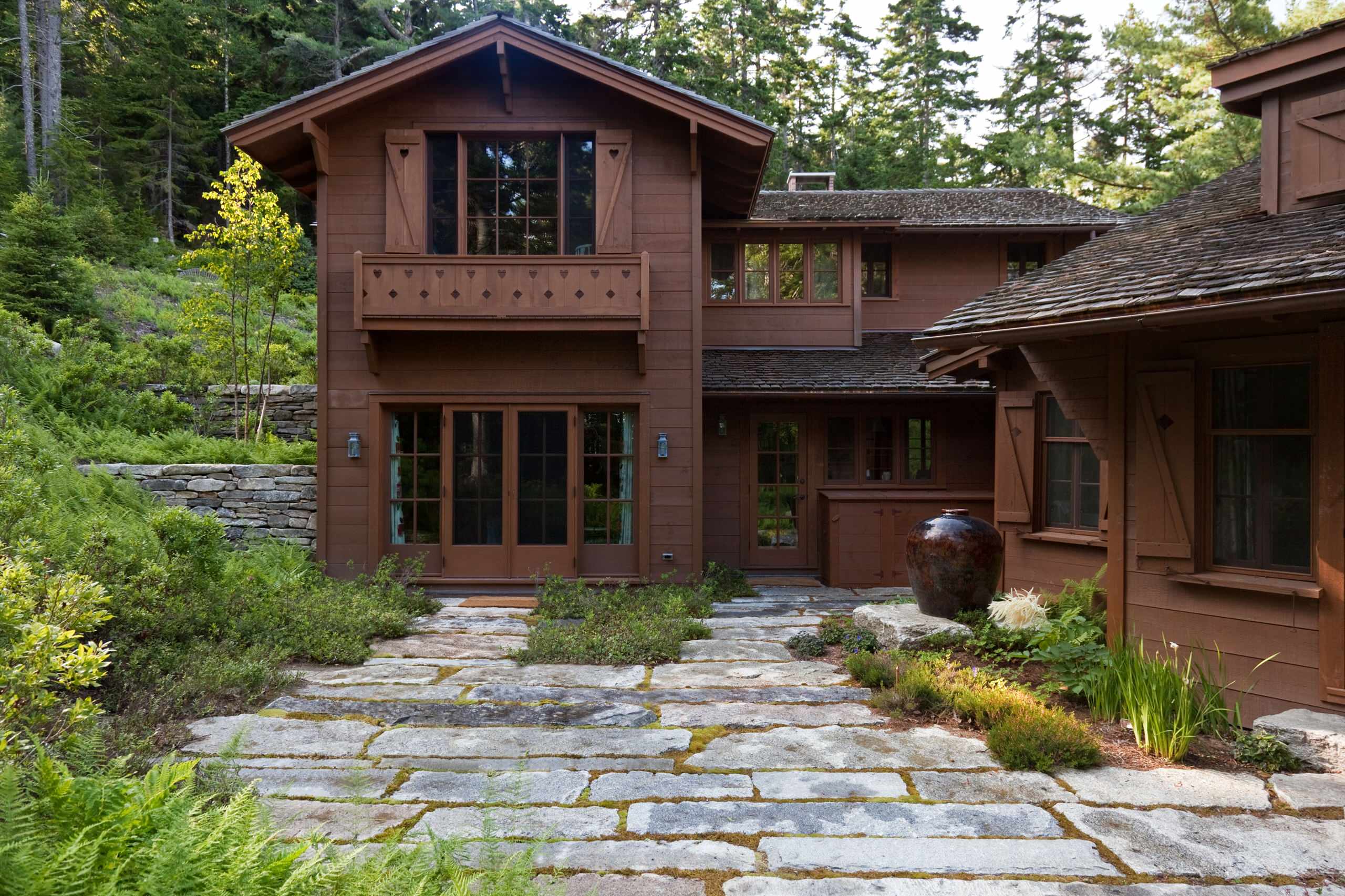 Материалы для мощения: Из чего сделать дорожку на даче