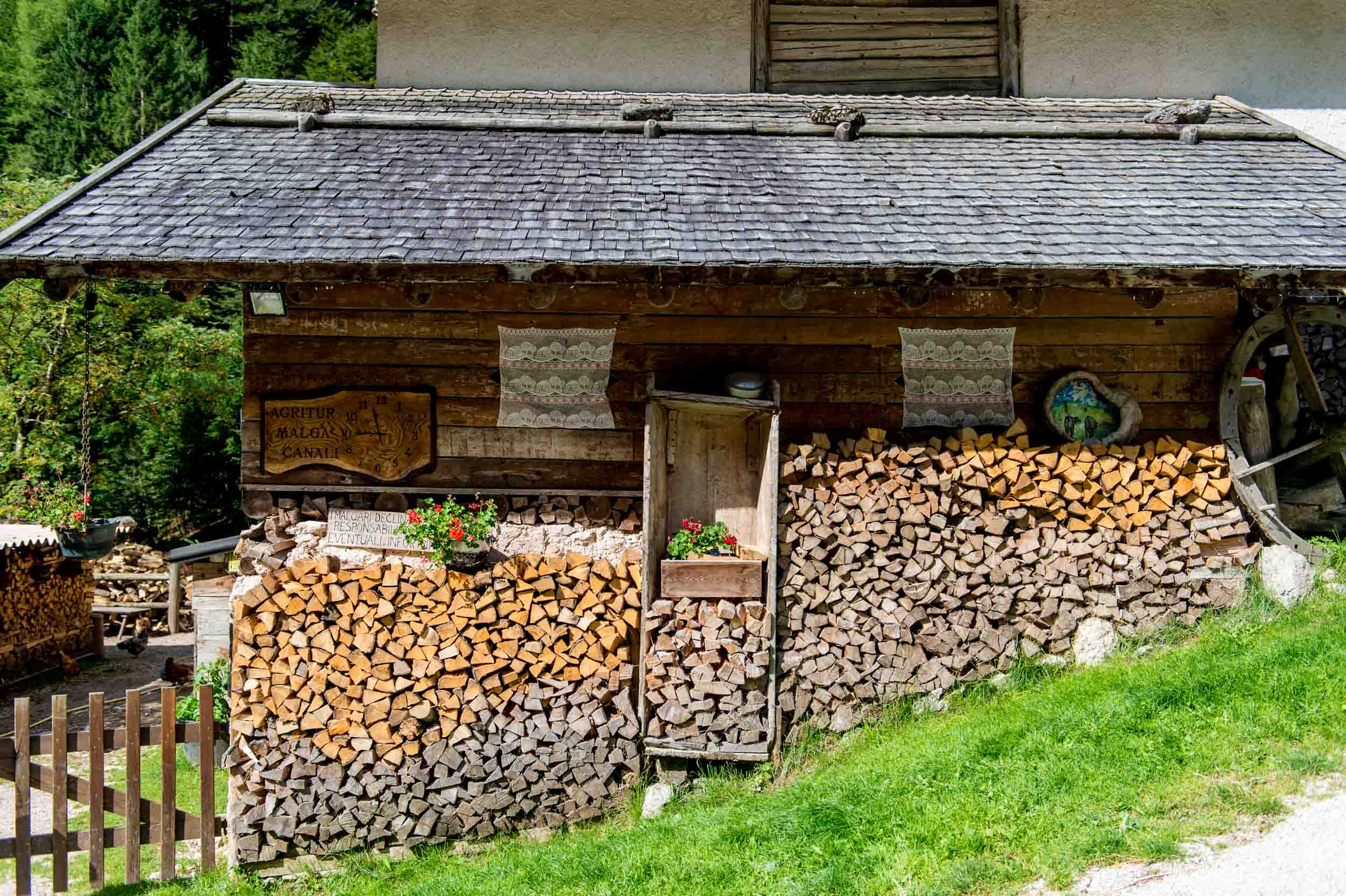 Houzz Италия: Королева альпийского приюта у подножья Доломитов