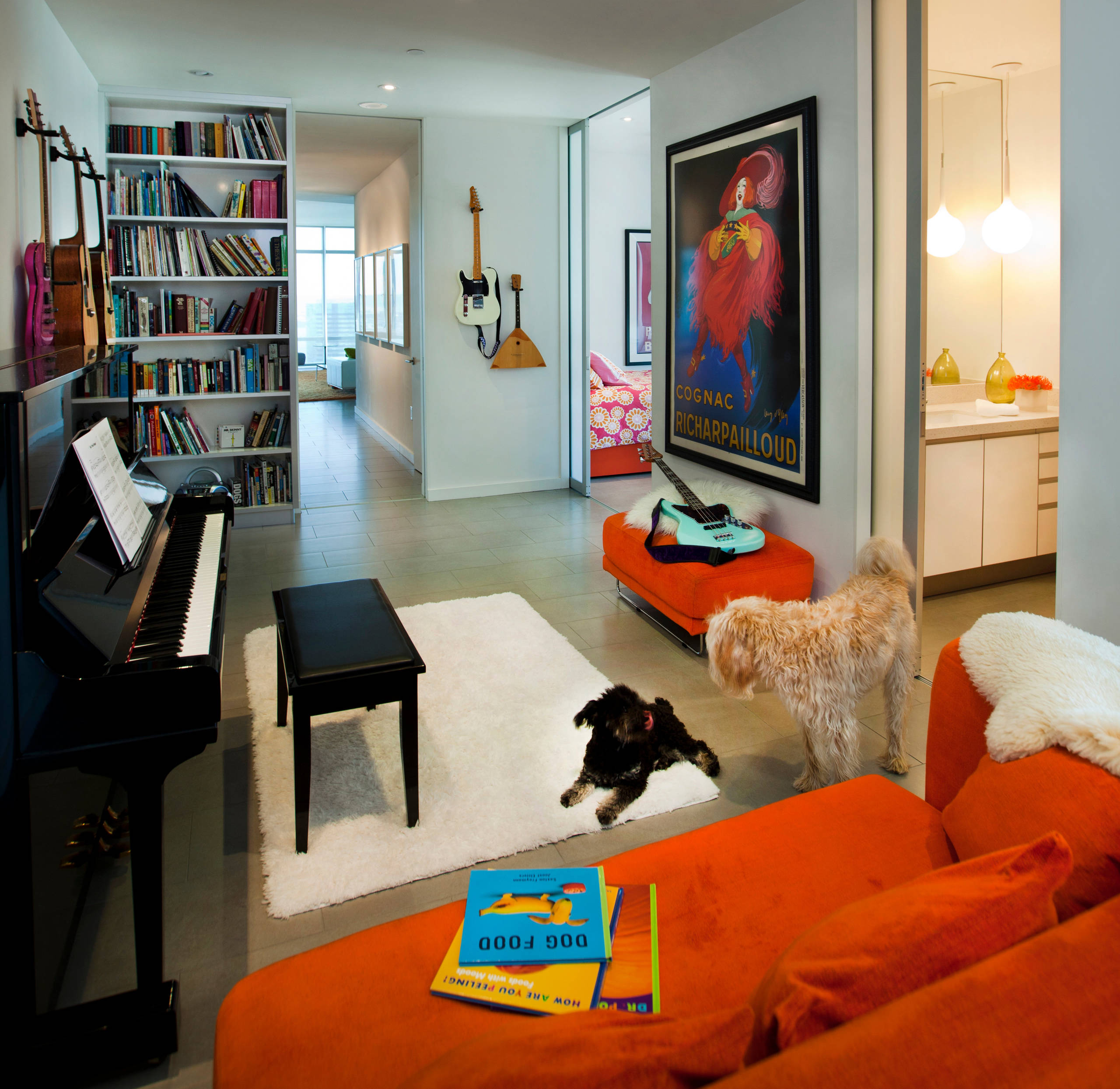 Рояль в квартире: Как правильно жить с музыкой в интерьере