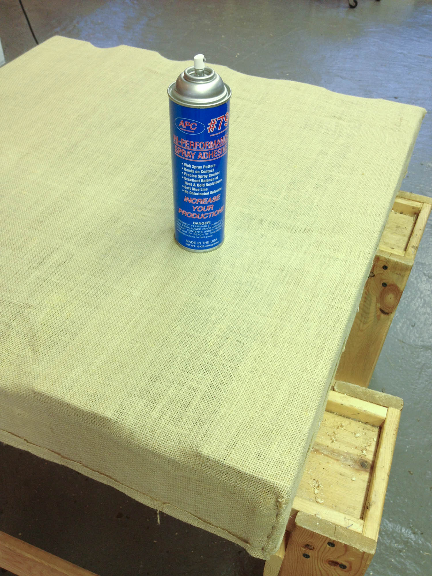 DIY: Как сделать пуф из паллет своими руками