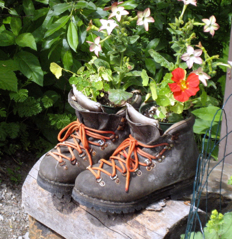 Старье берем: Декоративные возможности старых вещей