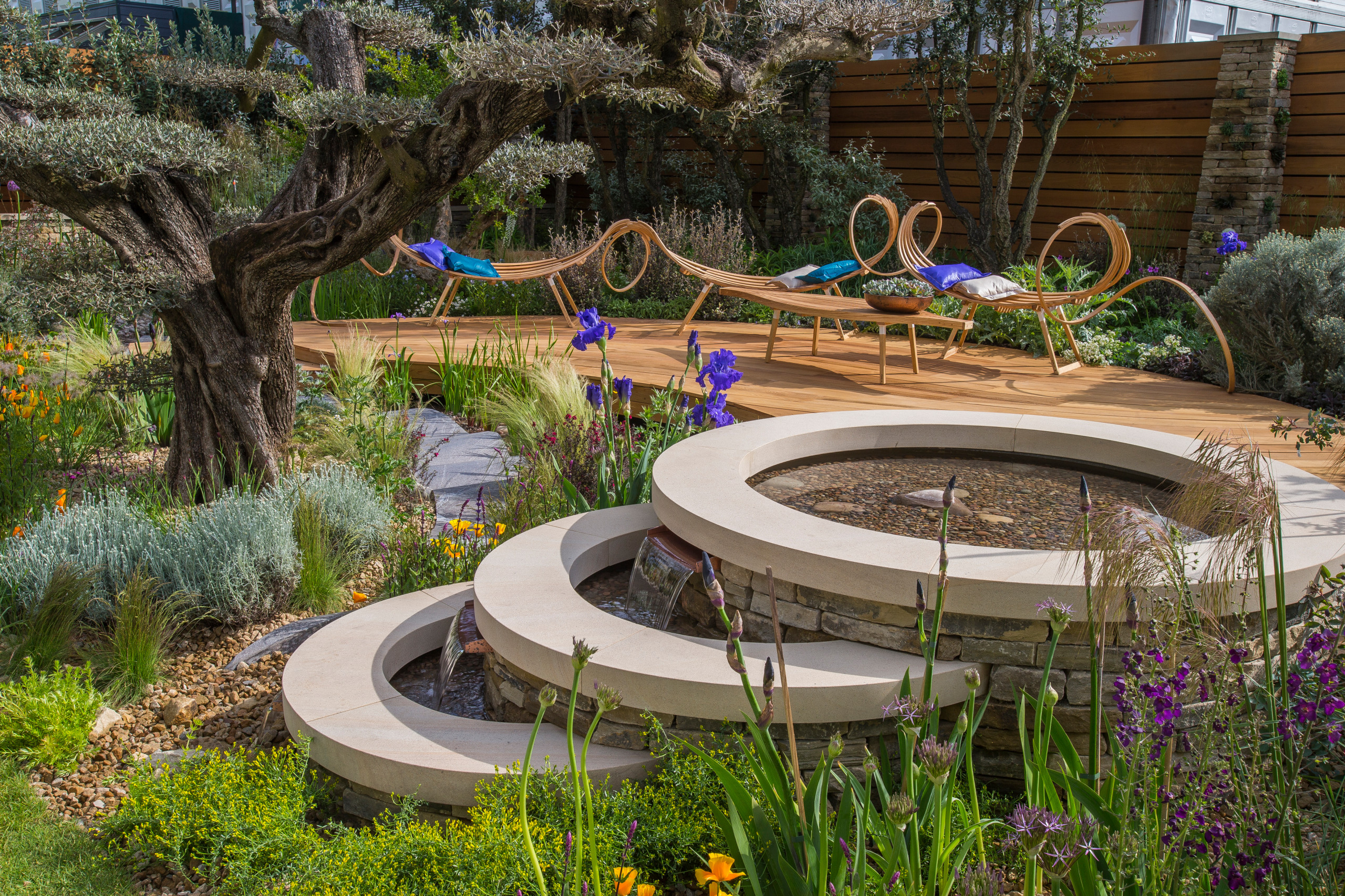 Chelsea Flower Show: 11 трендов ландшафтного дизайна на будущий год