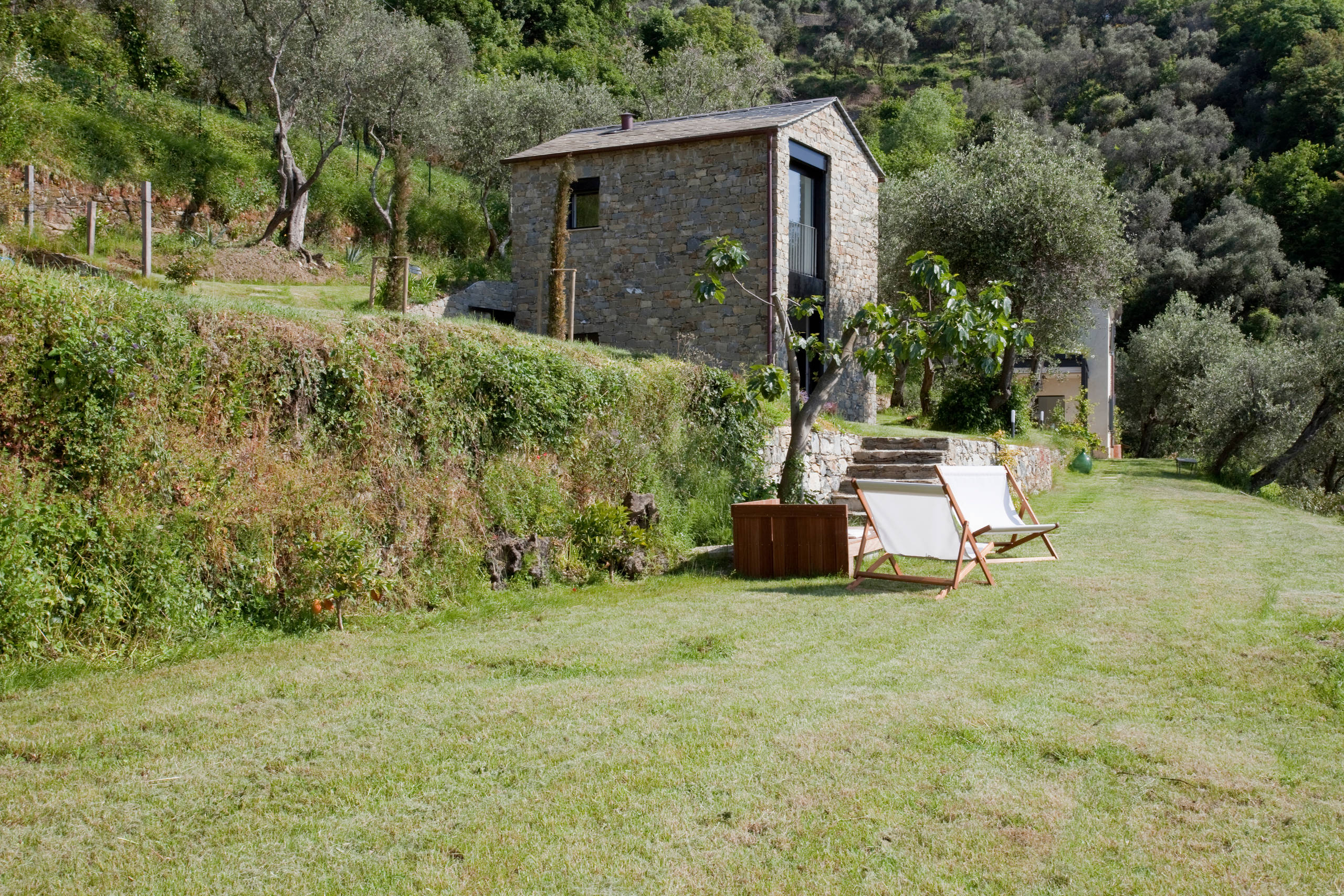 Houzz Италия: Новая жизнь старого сарая с видом на море