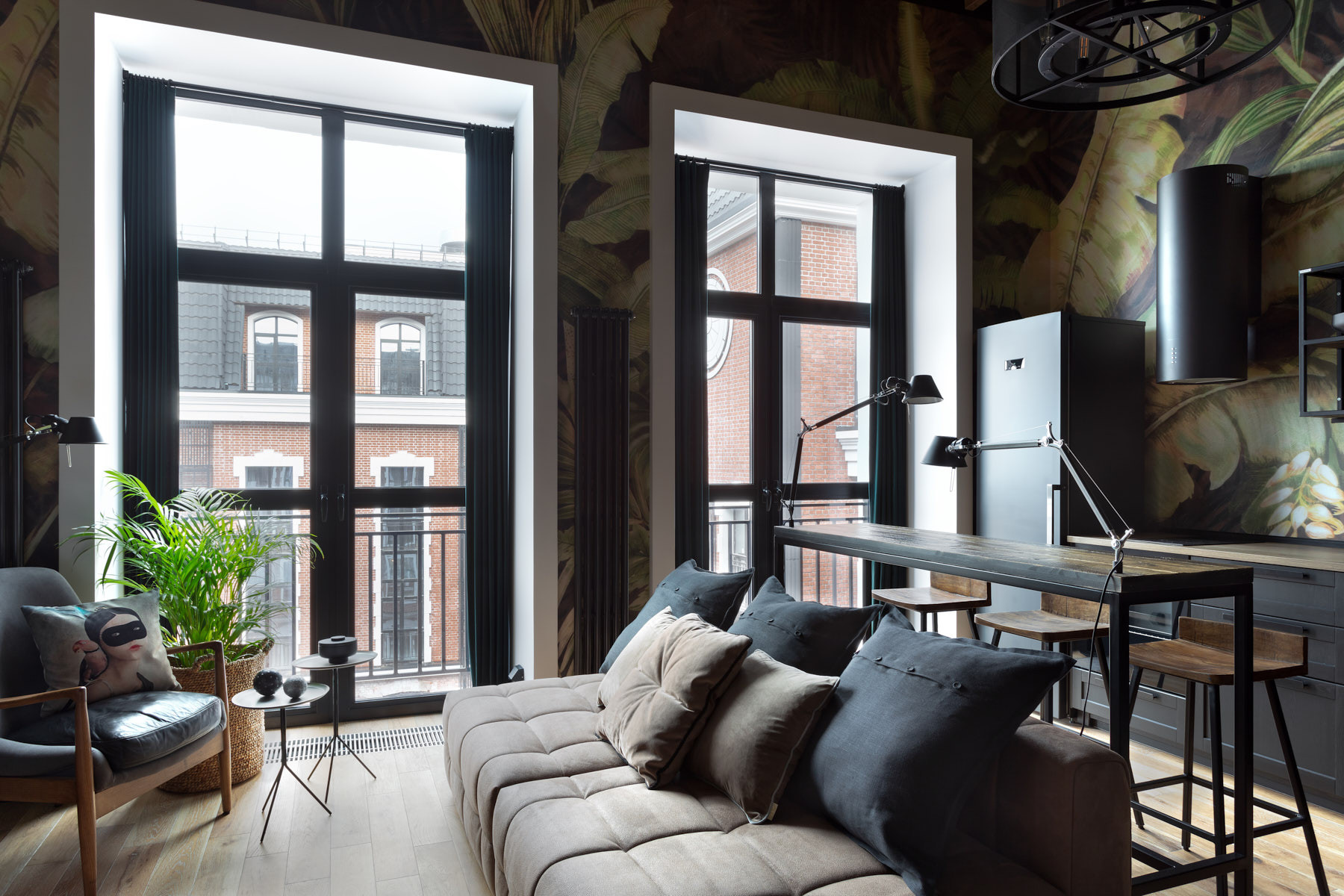 Houzz тур: Тропический лофт на месте чаеразвесочной фабрики