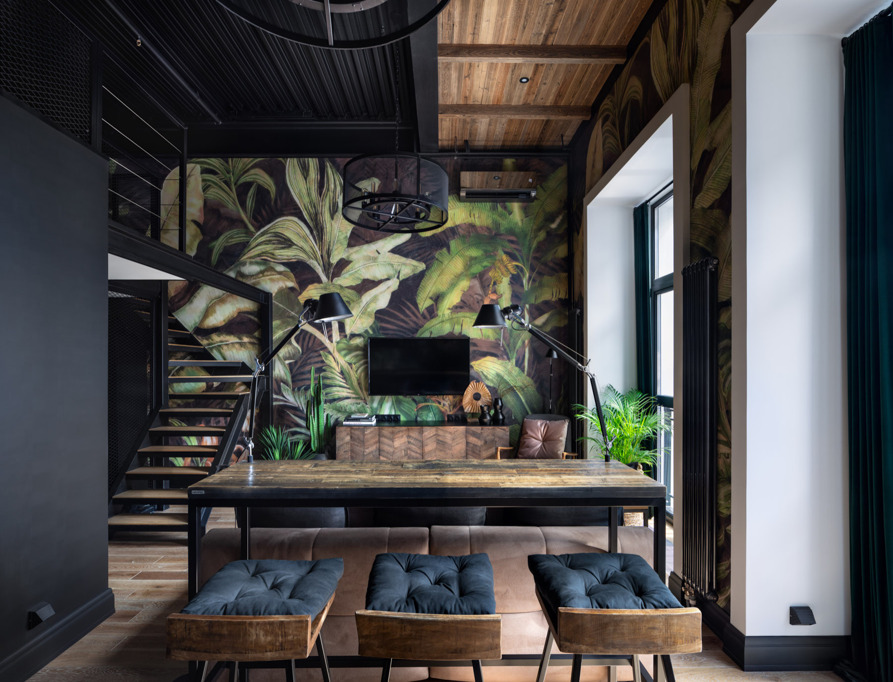 Houzz тур: Тропический лофт на месте чаеразвесочной фабрики