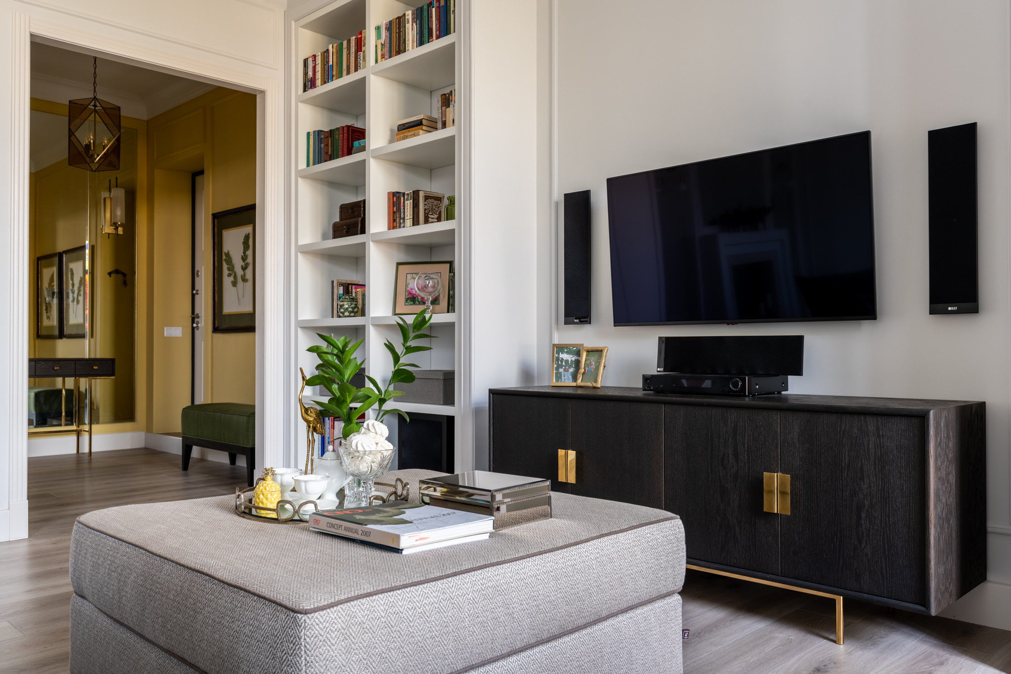 До и после: Квартира в «сталинке», где кругом зеркала