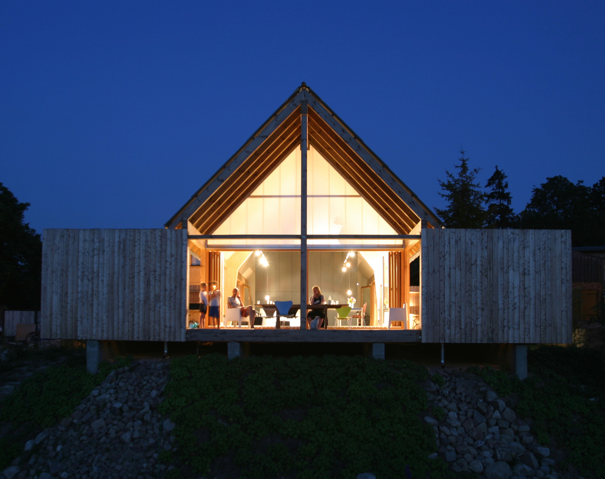 Архитектура: Бюджетный домик под Берлином