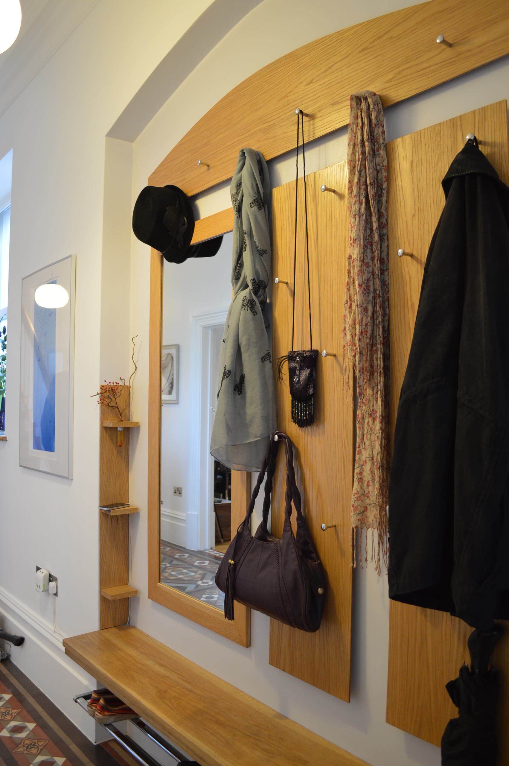 Как в малогабаритную прихожую вместить максимум: 9 примеров