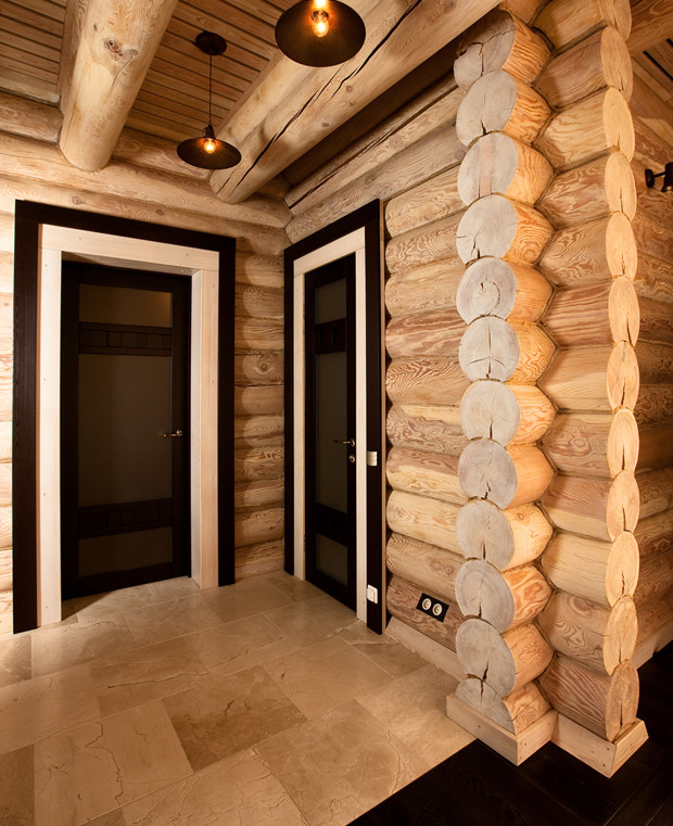 Houzz тур: Скорая архитектурная помощь новому дому из старых бревен