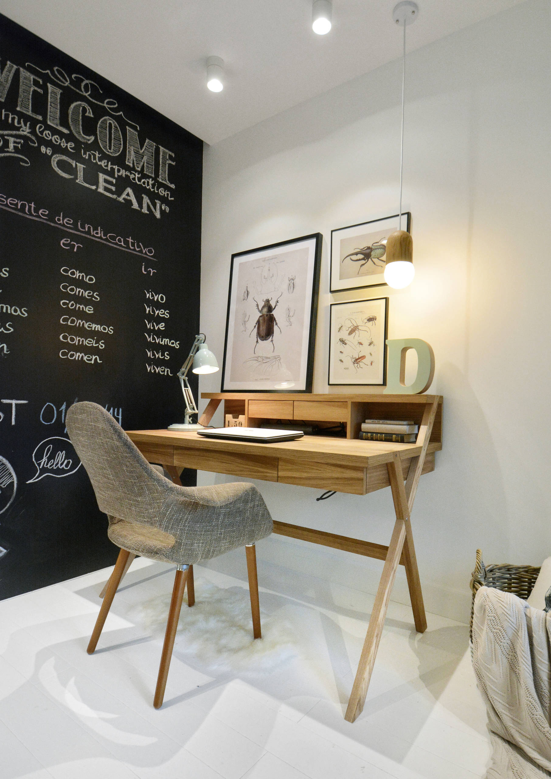 Детская недели: Необычная спальня в «кубе» для девочки-подростка