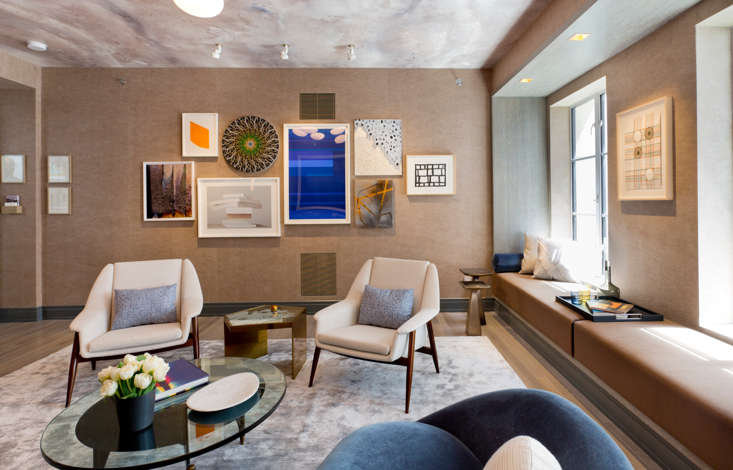 Микротренды: Глянец и яркие краски на выставке Kips Bay Decorator Show