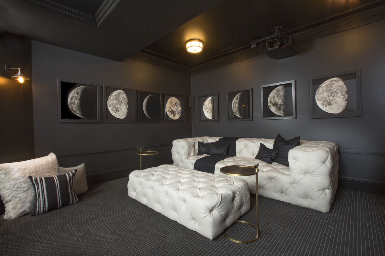 Итак, ваш стиль... глобальный космический