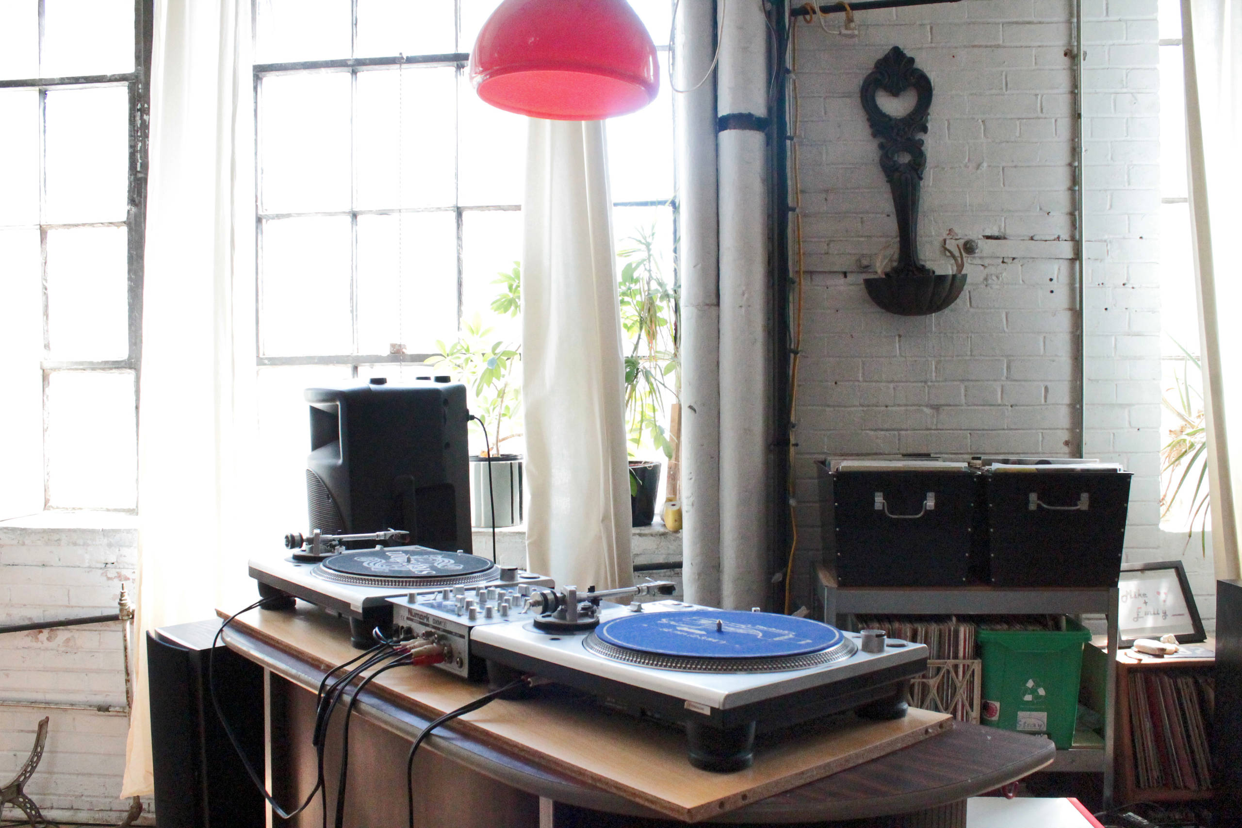 Идеи планировки: Как организовать музыкальную комнату