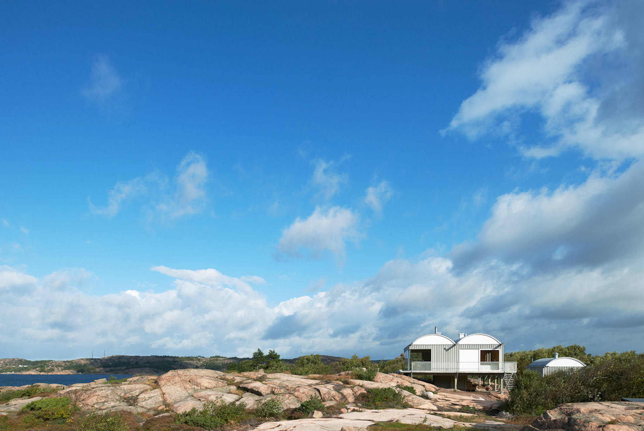 Дом на сваях: 14 проектов из разных стран