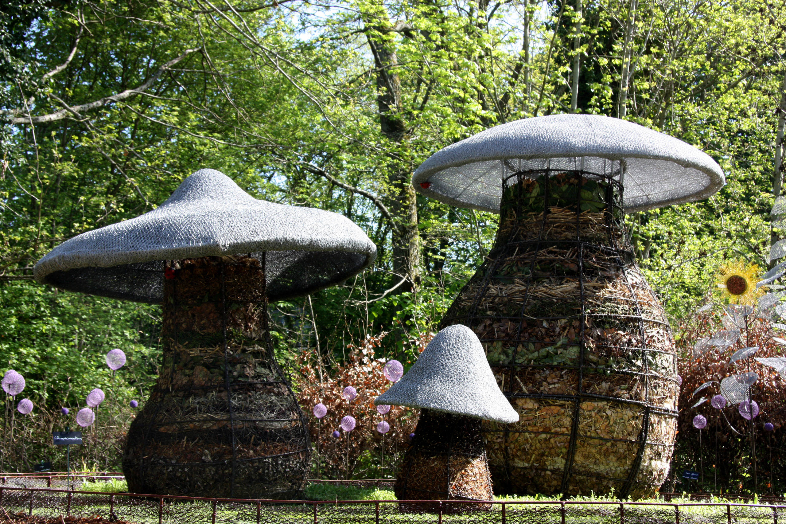 Дело хозяйское: Как сделать участок удобней, не потеряв декоративности