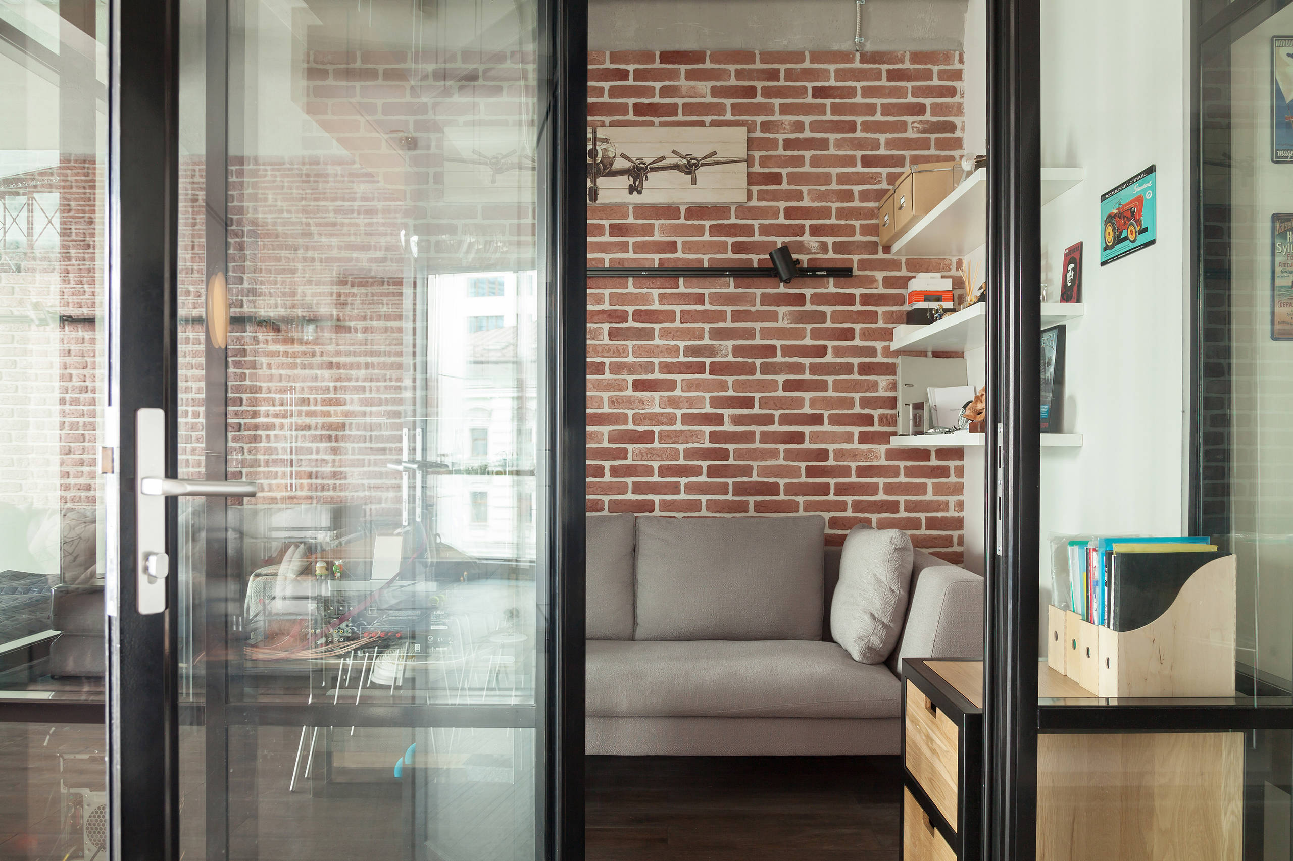 Houzz тур: 56 метров с необычной эргономикой