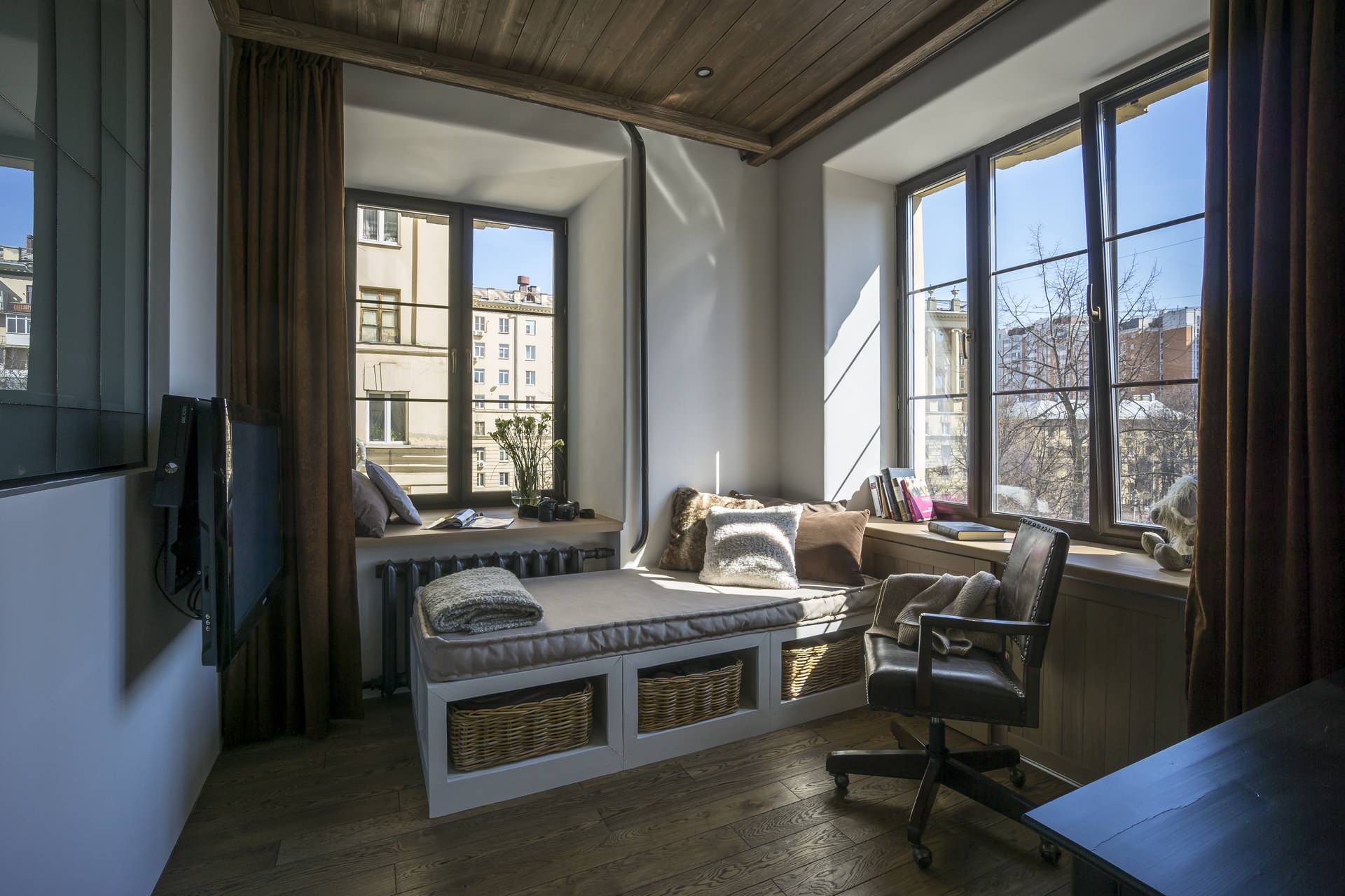 Houzz тур: Квартира с деревенской атмосферой и оленьими рогами