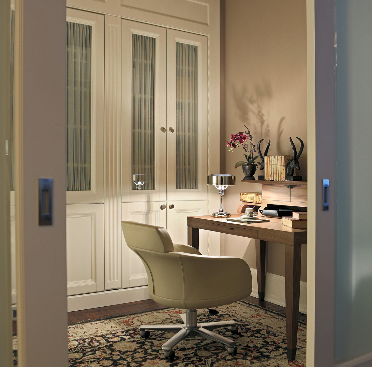 Houzz тур: Квартира с элементами ар деко и венского модерна