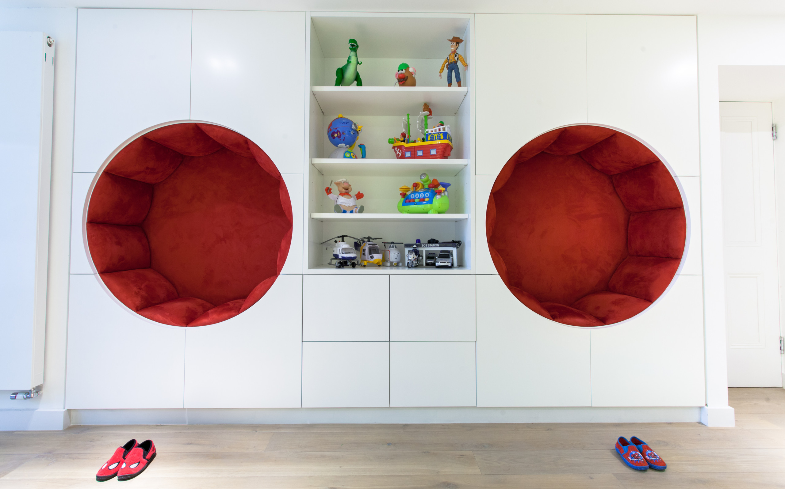 Человек играющий: Игровая зона в детской, которая понравится взрослым