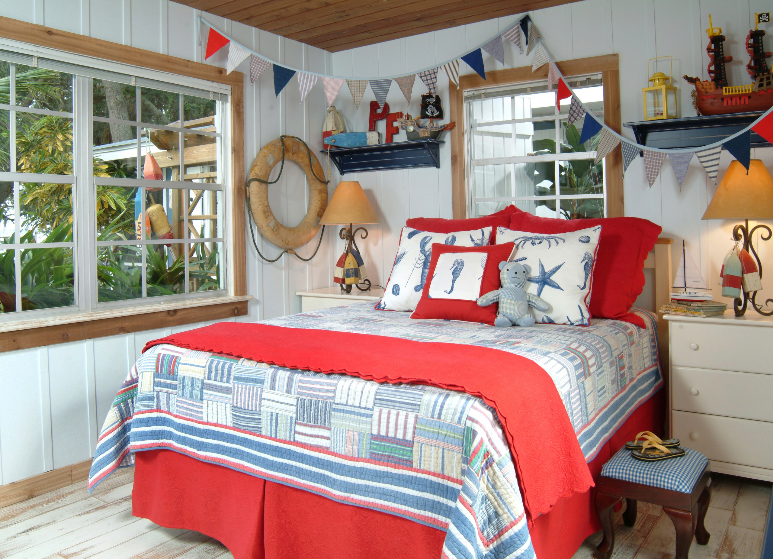 Играем с тканью: 14 простых и эффектных проектов декорирования