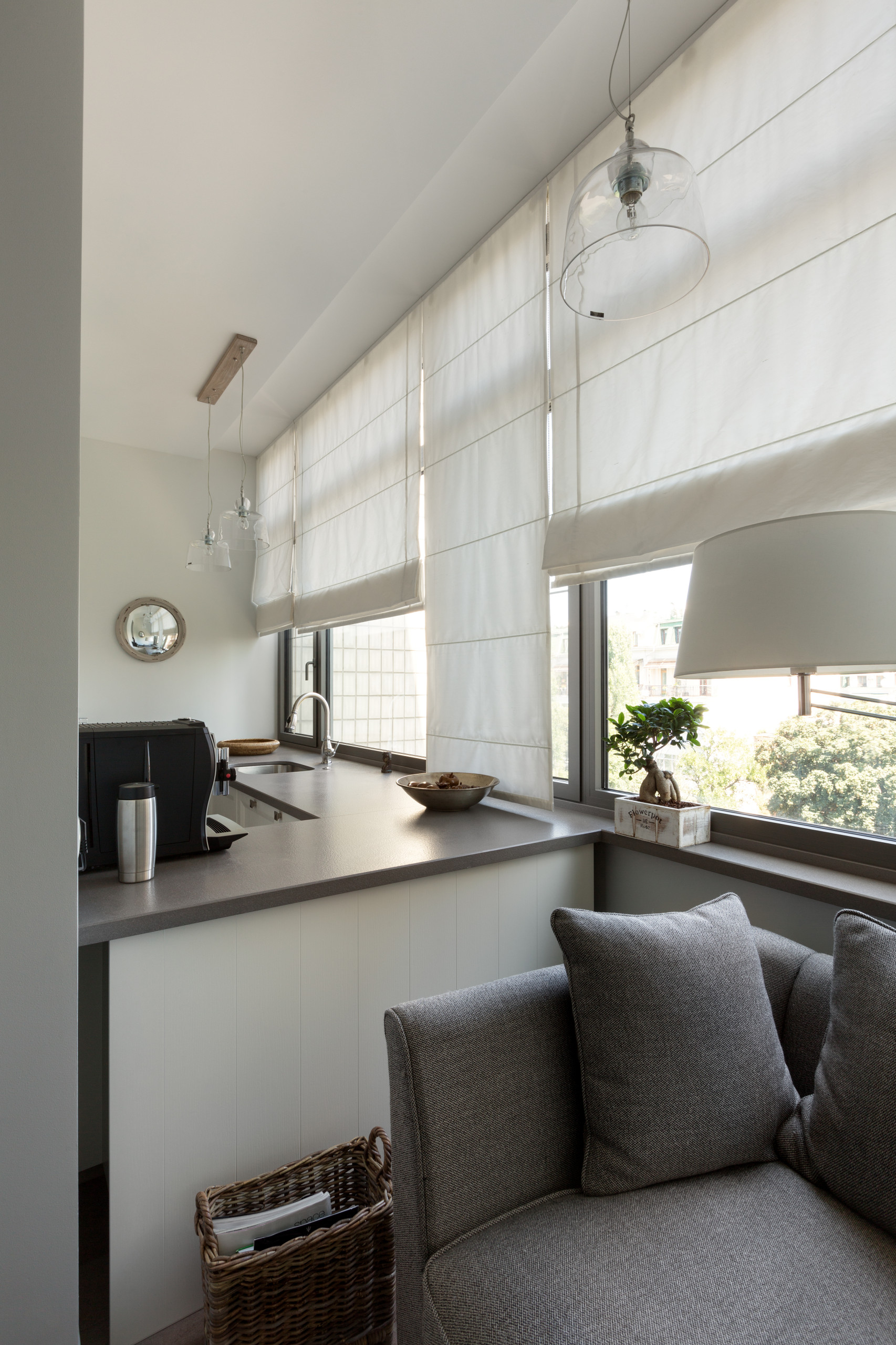 Есть решение: Кухня, совмещенная с лоджией