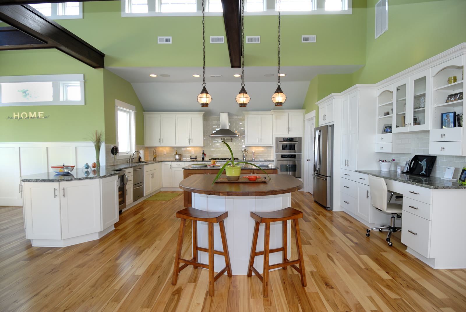 Интерьер кухни фисташкового цвета