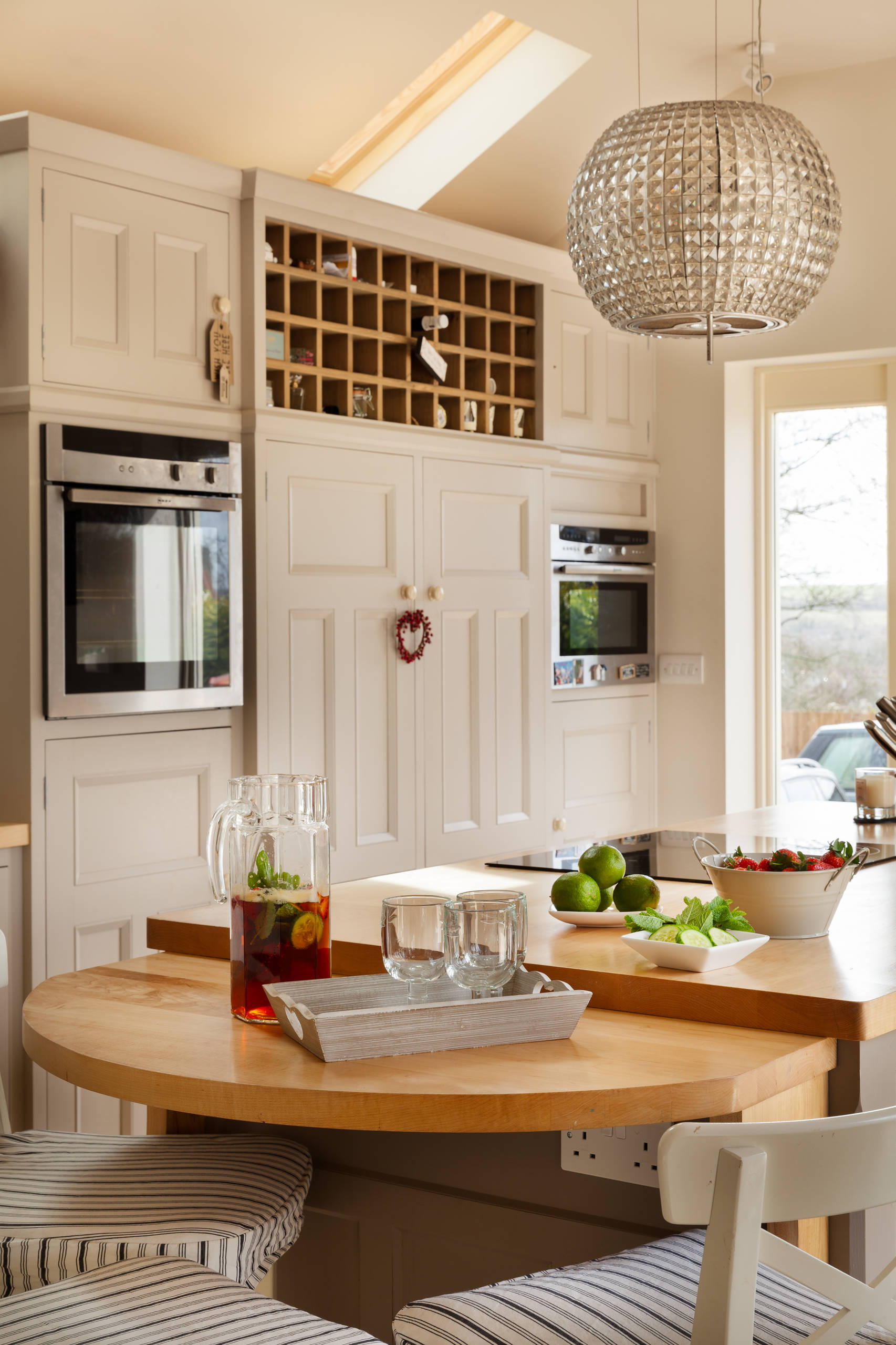 Кухня недели: Новая кантри-мебель при ограниченном бюджете