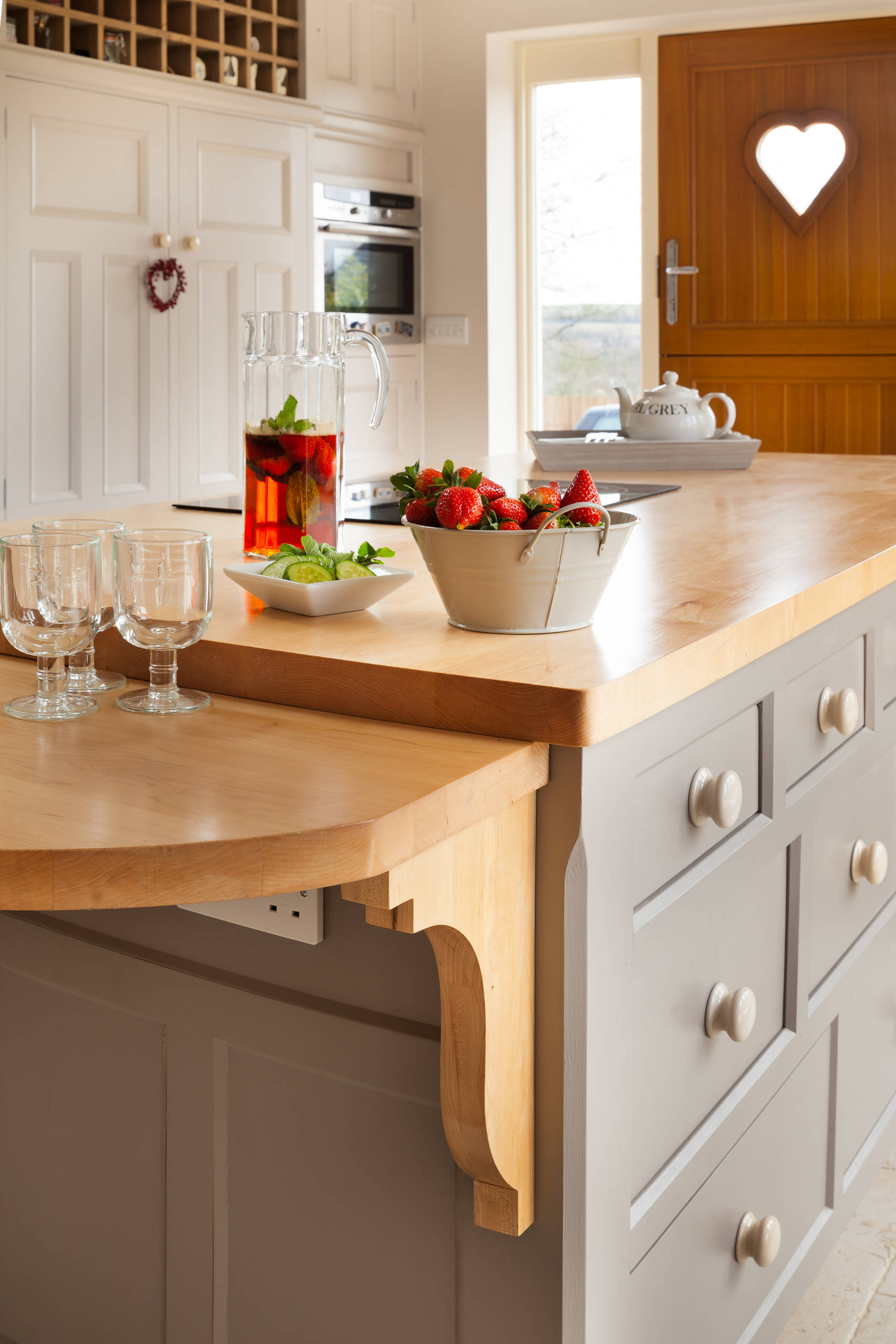 Кухня недели: Новая кантри-мебель при ограниченном бюджете