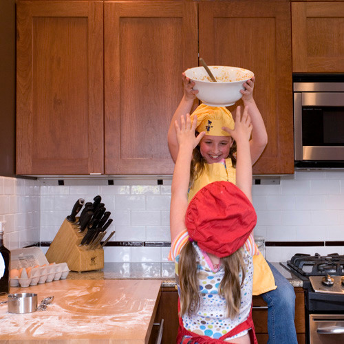 Дети на кухне: 9 правил совместной готовки