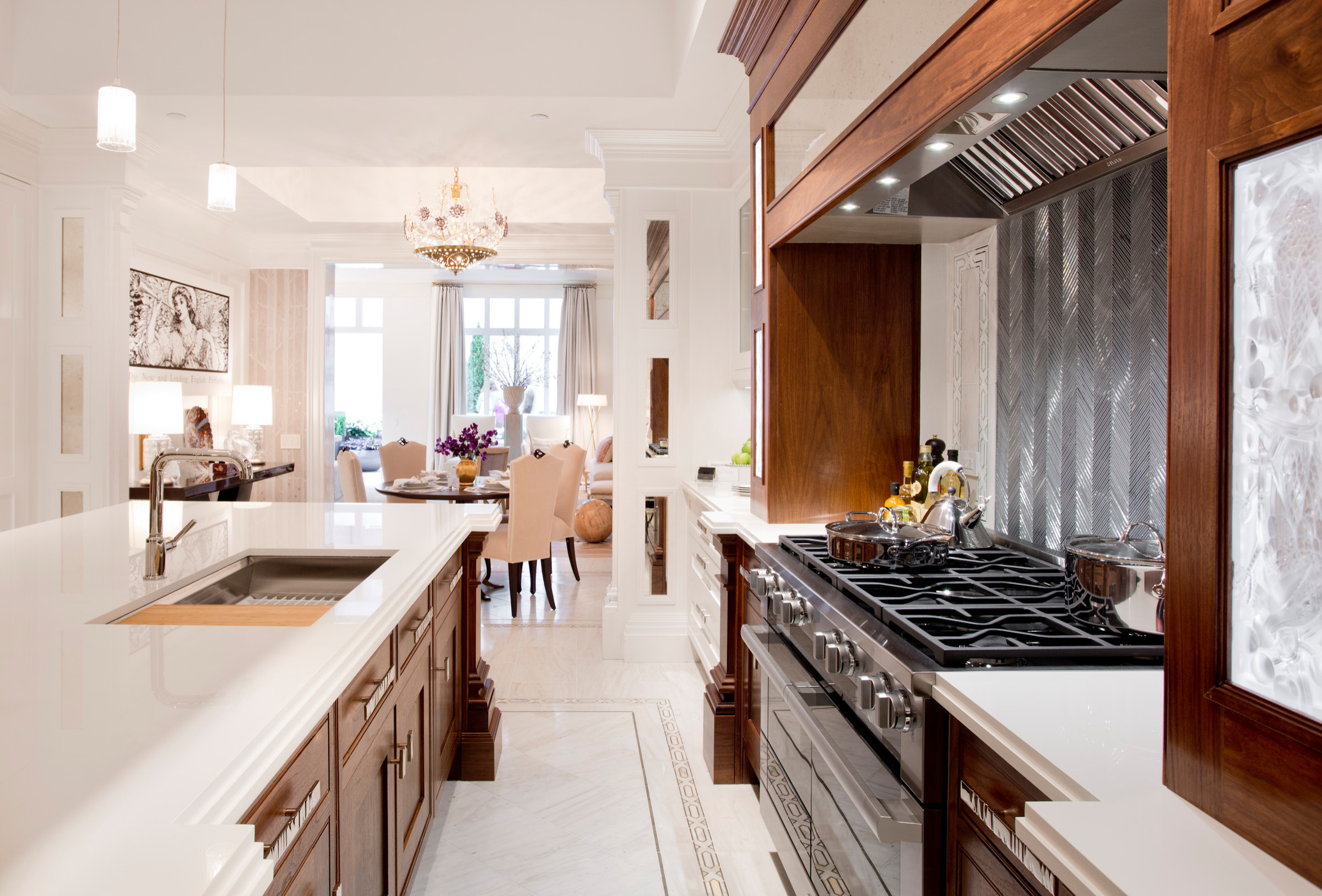 Микротренды: Глянец и яркие краски на выставке Kips Bay Decorator Show