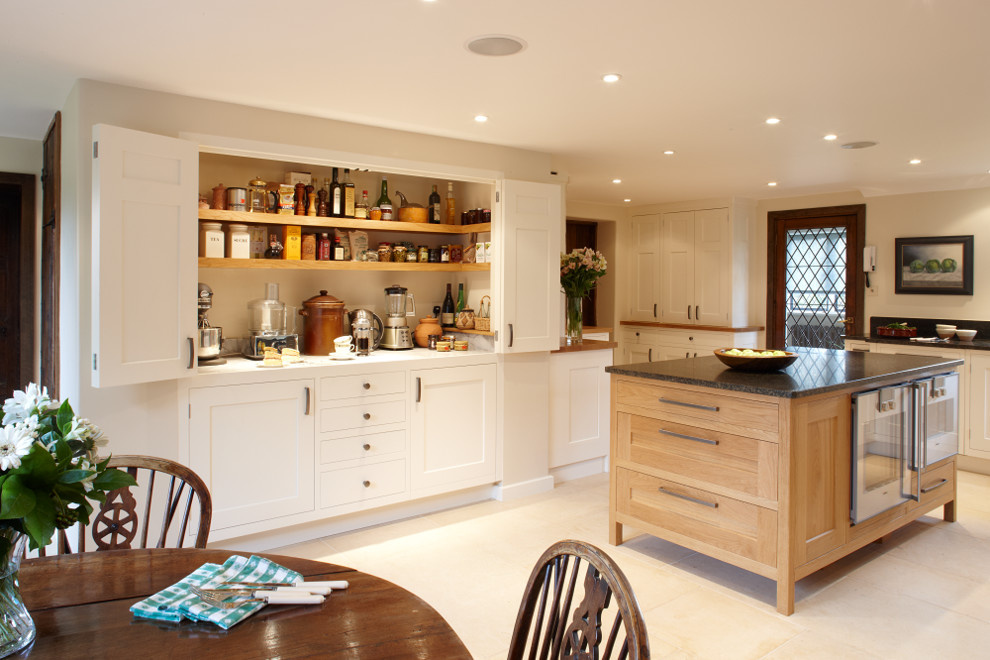 Так можно: Гараж для чайника и прочих кухонных машин