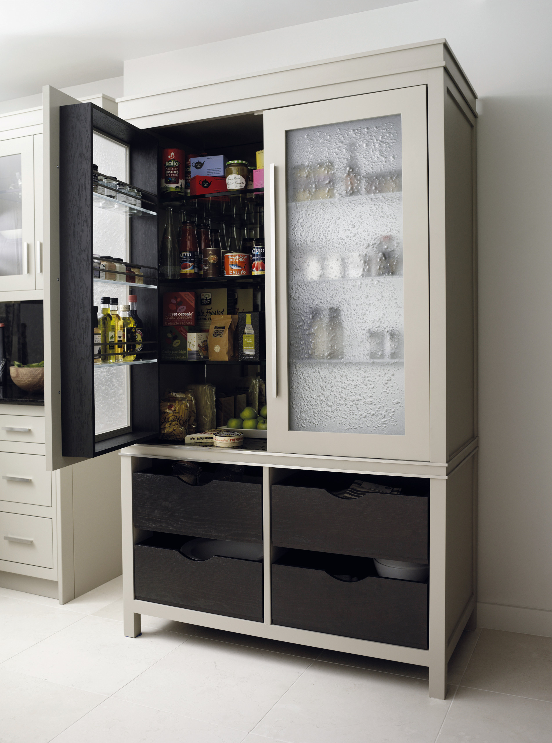 С миру по идее: Как организовать хранение на кухне?