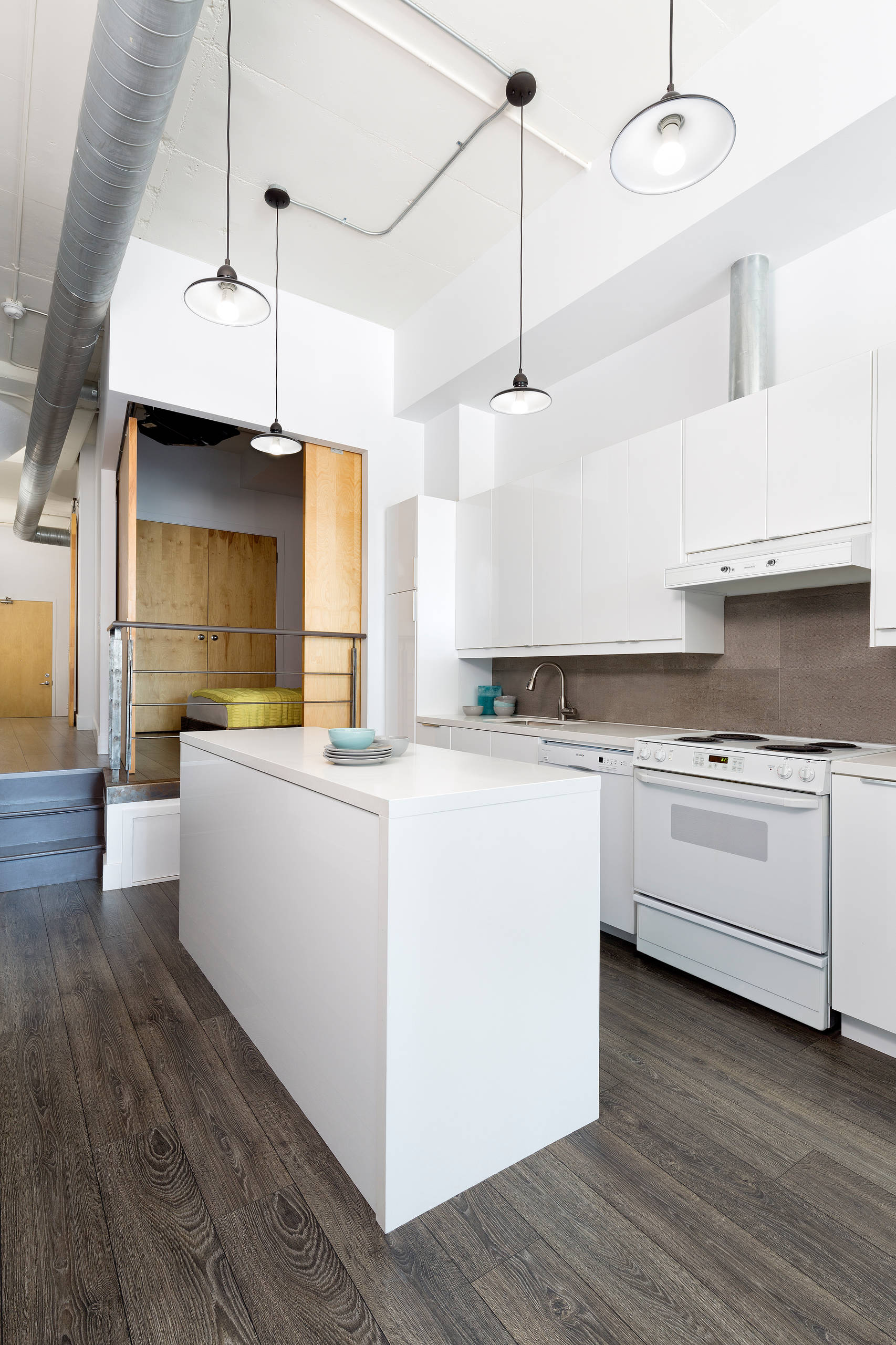 Houzz Канада: Индустриальная энергия лофта в Торонто