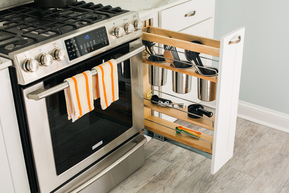 Как правильно: Освободить кухонный фартук