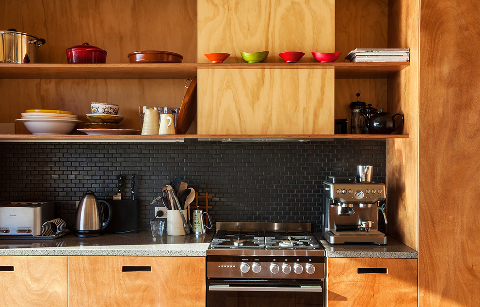 Houzz Новая Зеландия: Дом на скале под раскидистым деревом