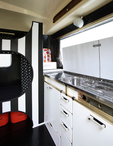 Поехали! 11 домов на колесах из разных стран