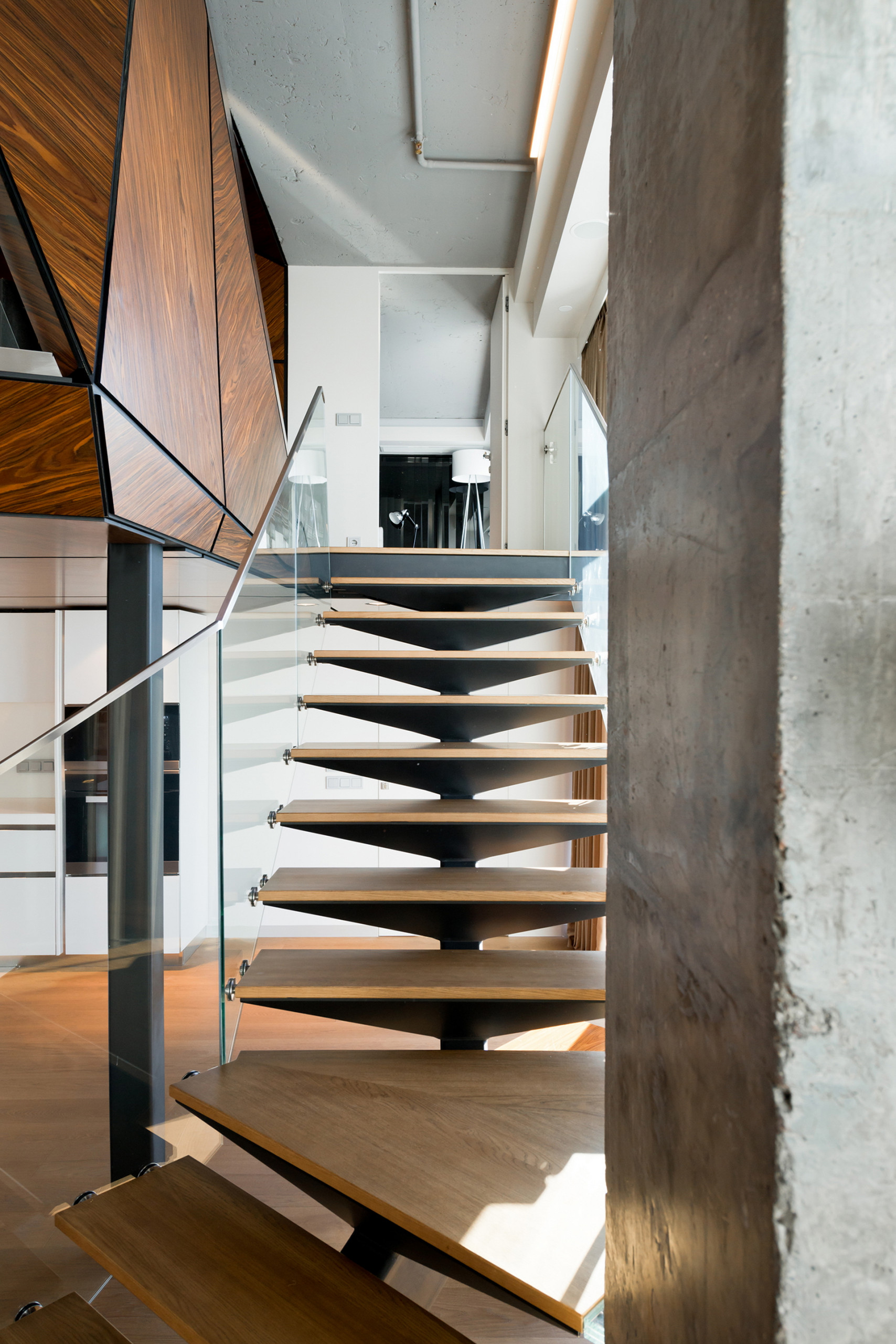 Houzz тур: Парящие парашютисты в пентхаусе из Москва-сити