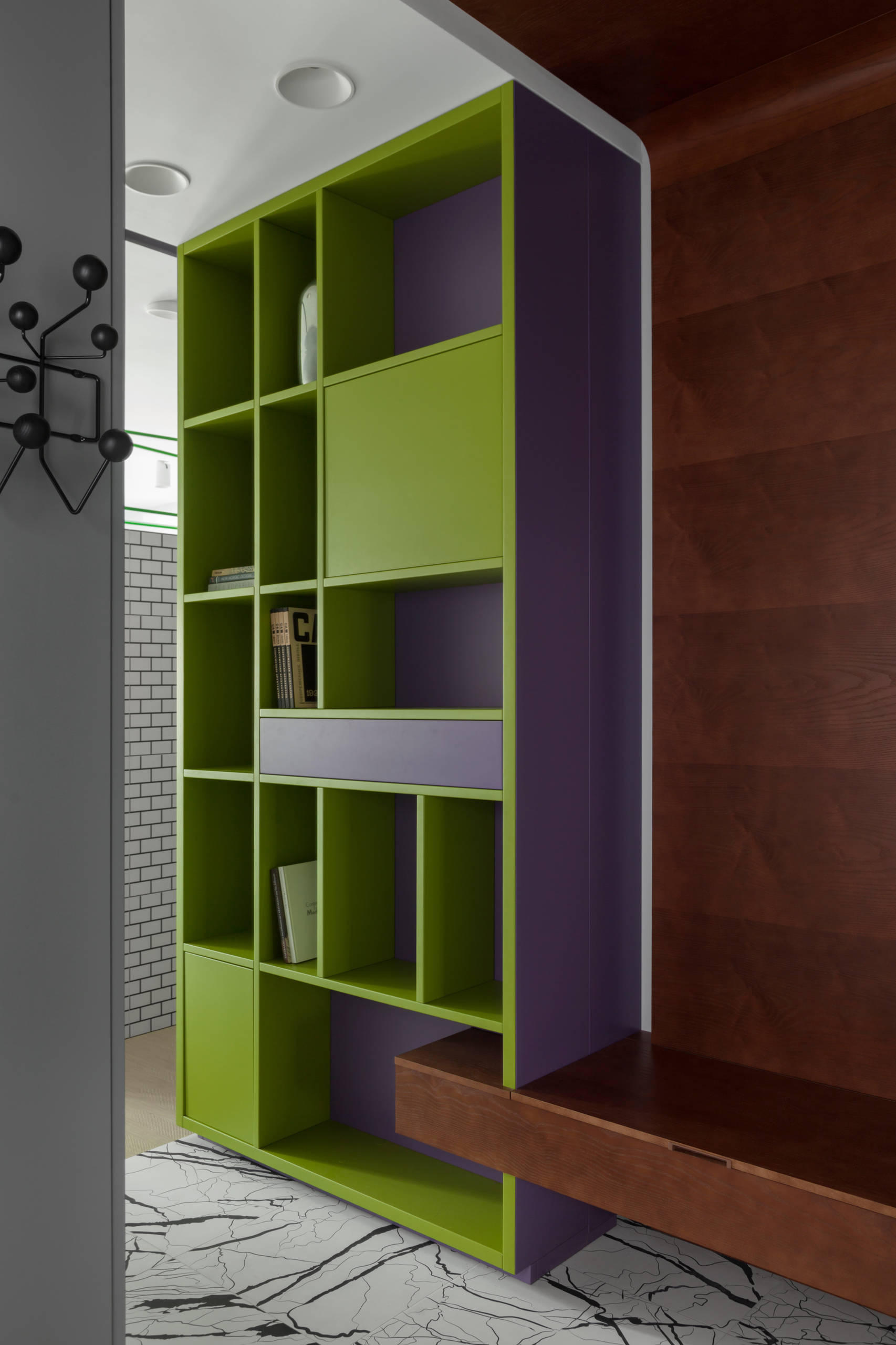 Houzz тур: Ретрофутуризм в бывшей «двушке»