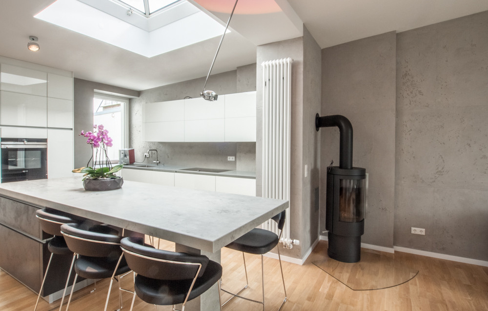 Материалы: 6 технологий декорирования стен под бетон