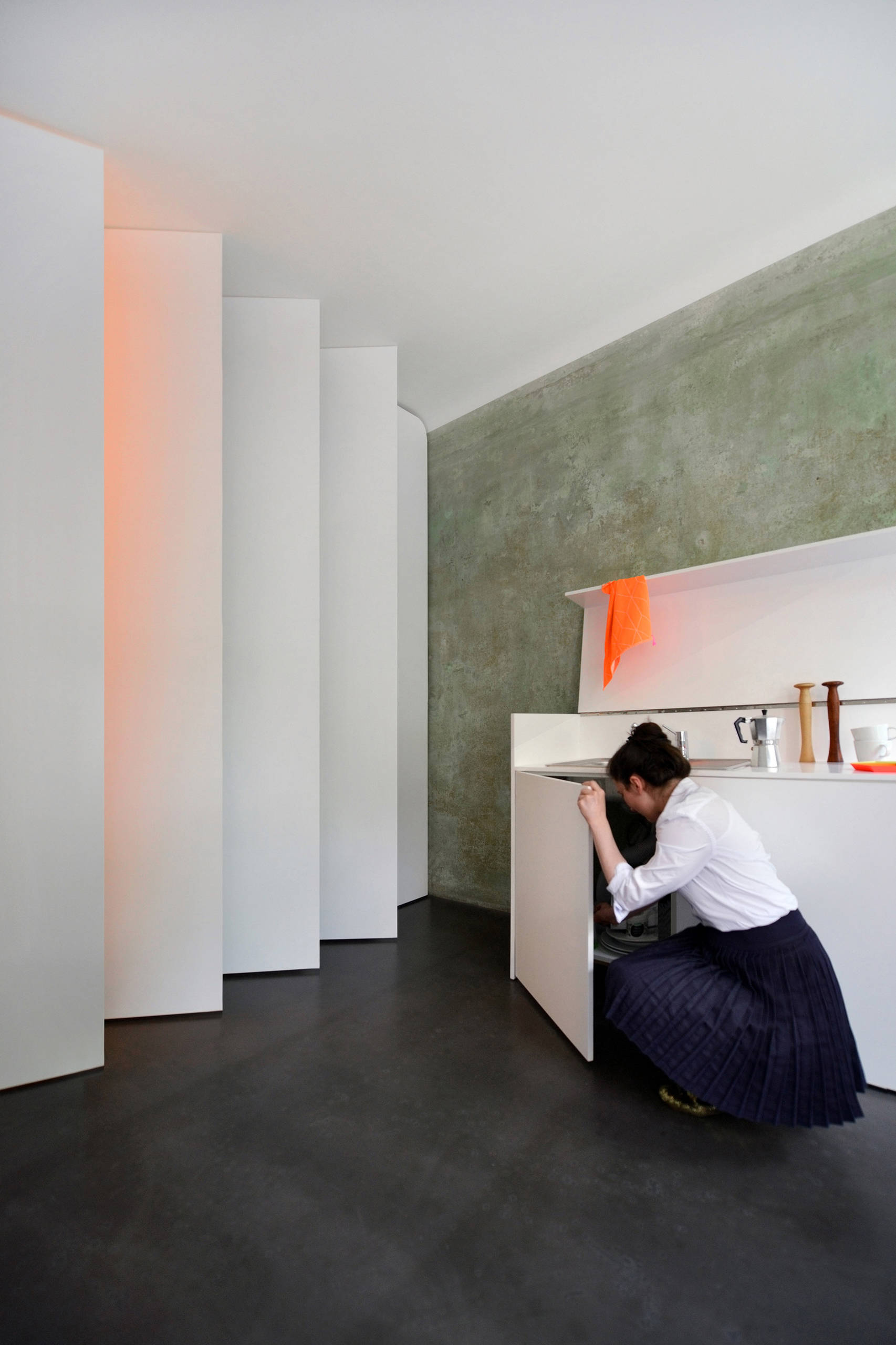 Невидимки: 7 кухонь, которые играют в прятки