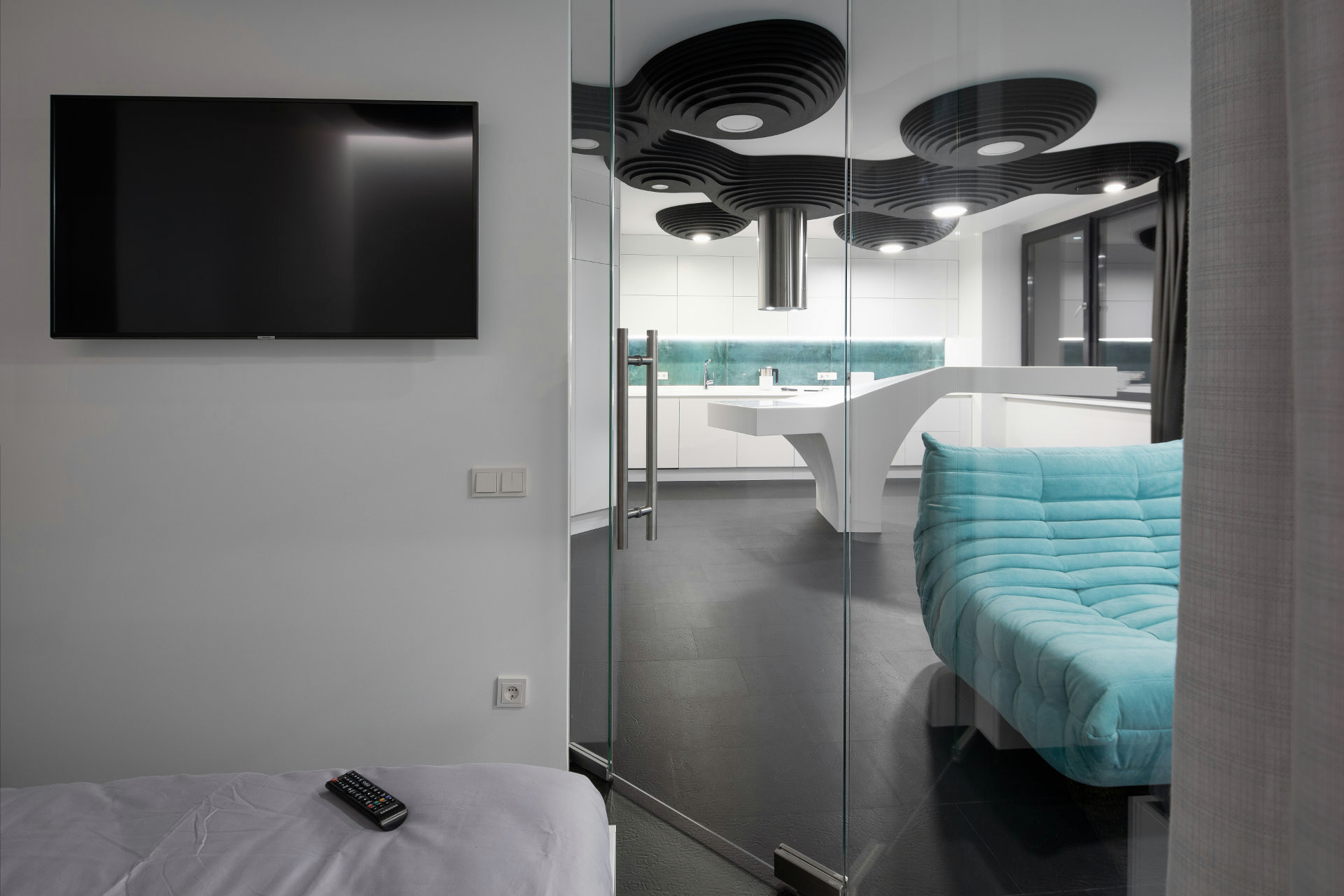 Houzz Украина: Квартира, которая напоминает космическую станцию