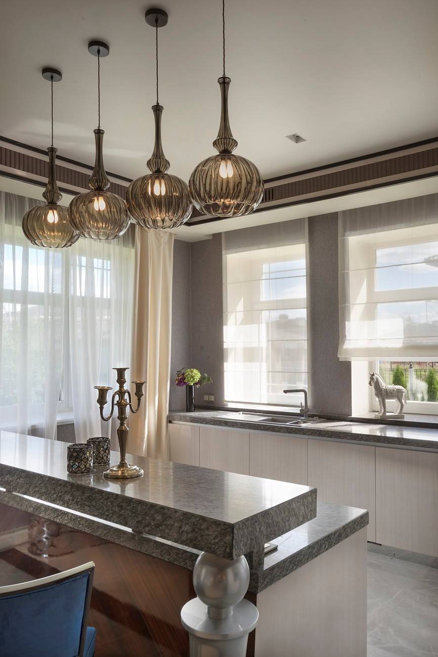 Houzz тур: Интерьер загородного дома с элементами ар деко