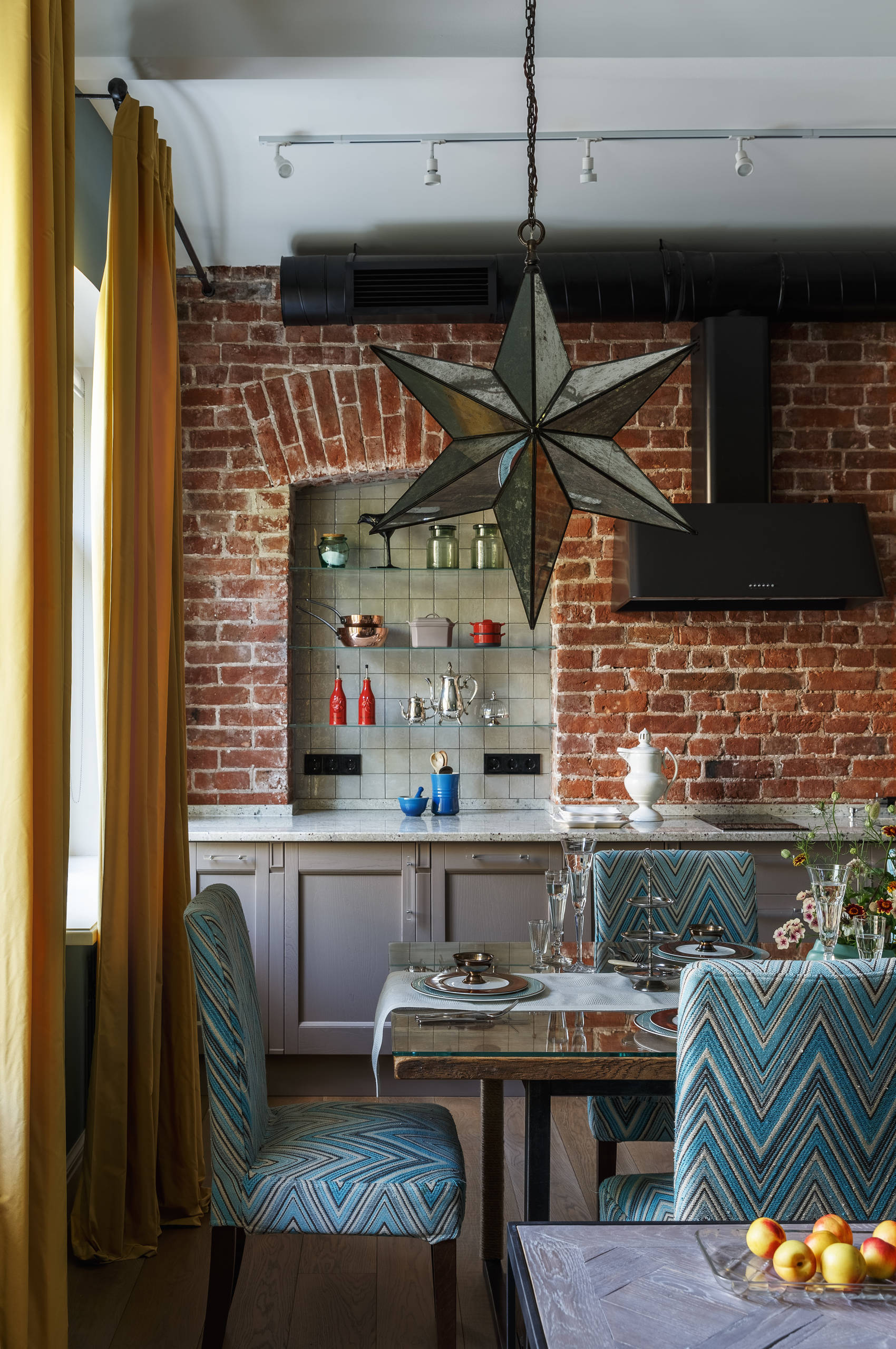 Houzz тур: Квартира на Хитровке для большой семьи