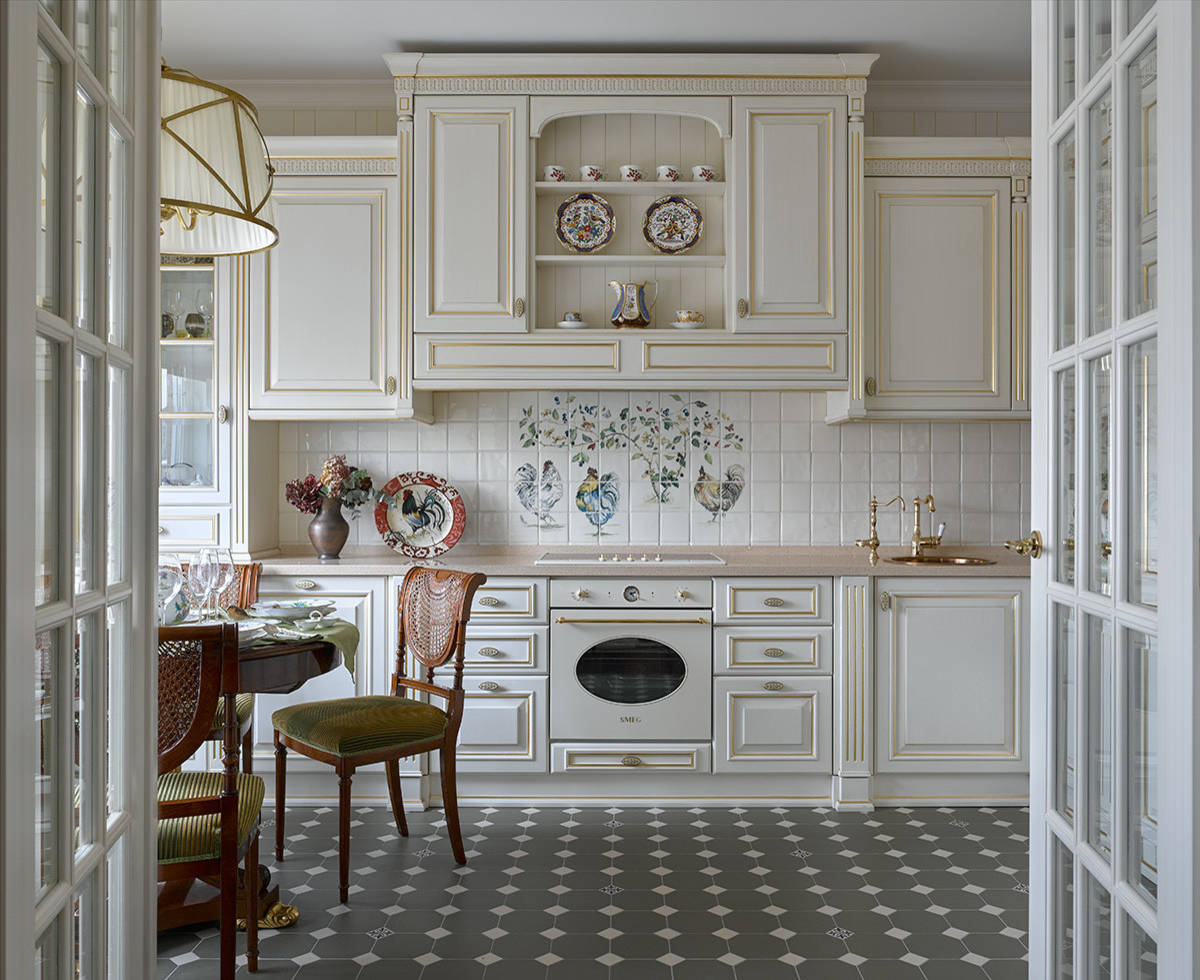 Houzz тур: Классическая квартира в насыщенных тонах