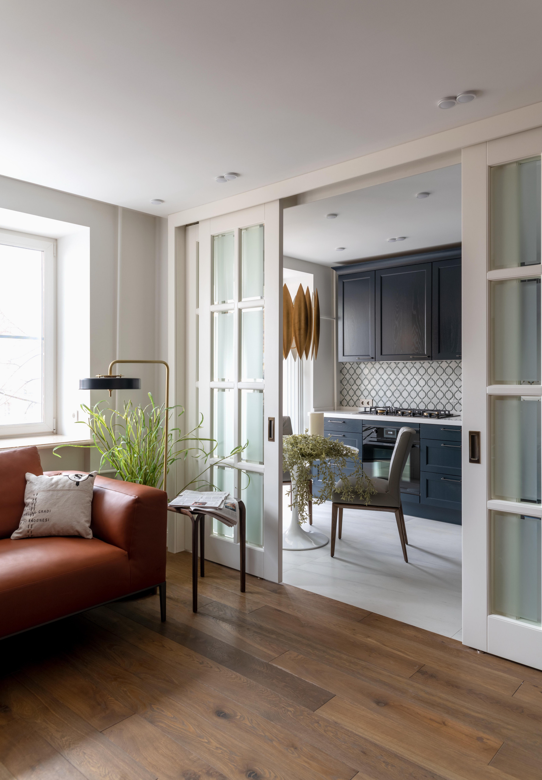 Как визуально увеличить высоту потолка: 11 верных способов